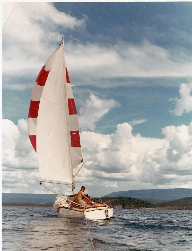 Good Sailing weather off Kumbula Island.jpg