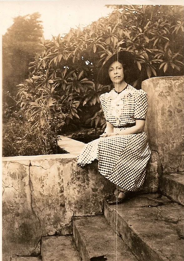 Patricia Ogilvy a nursing sister from Southern Rhodesia who married Ronald Smith a long established Abercorn Settler. Ronald was an early rancher on the Saisi and had been a transport officer during WWI. He and his bother Lionel with Jim Kitchen started the transport company Smith and Kitchen that became Thatcher Hobson and later CARS. Ronald and Patricia ran the Crested Crane Hotel at Mpika before farming in Mazabuka.