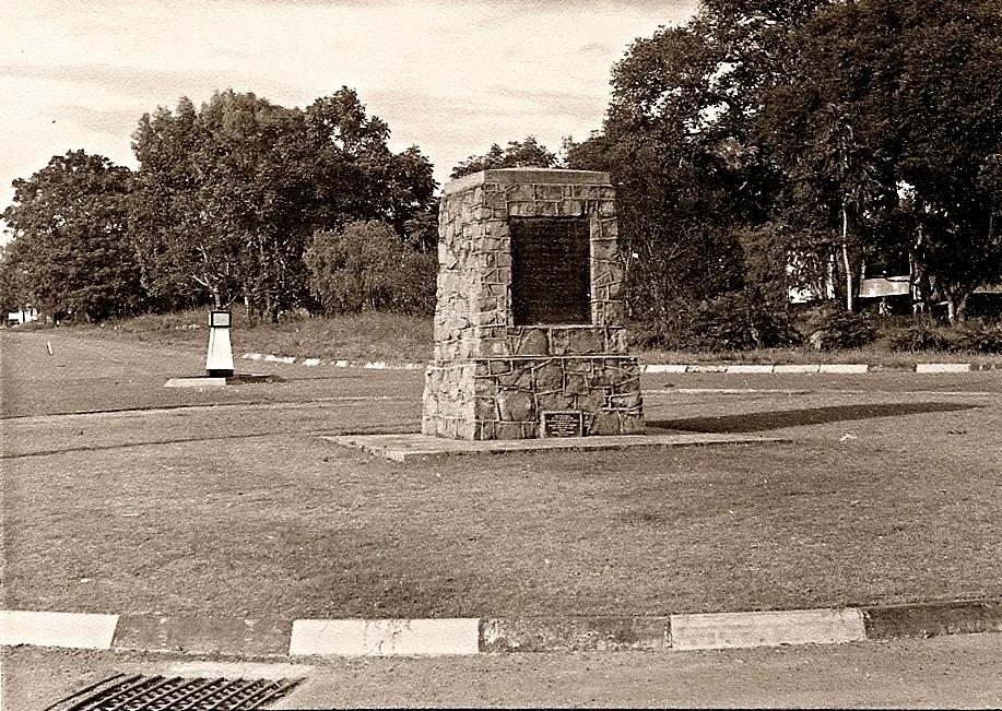 The First world War Memorial in the 1950s. Note the traffic bollard etc.