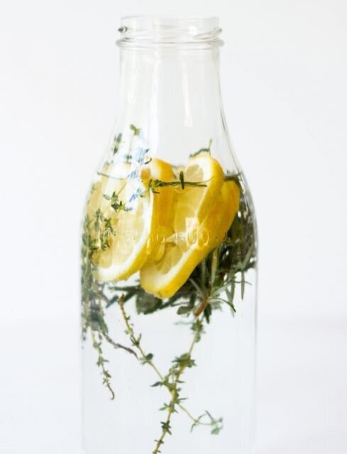 Water-Lemon-Thyme-and-Rosemary-489x800.jpg