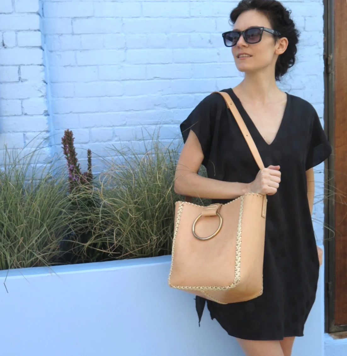 Mary-savel-nude-knocker-tote.jpeg
