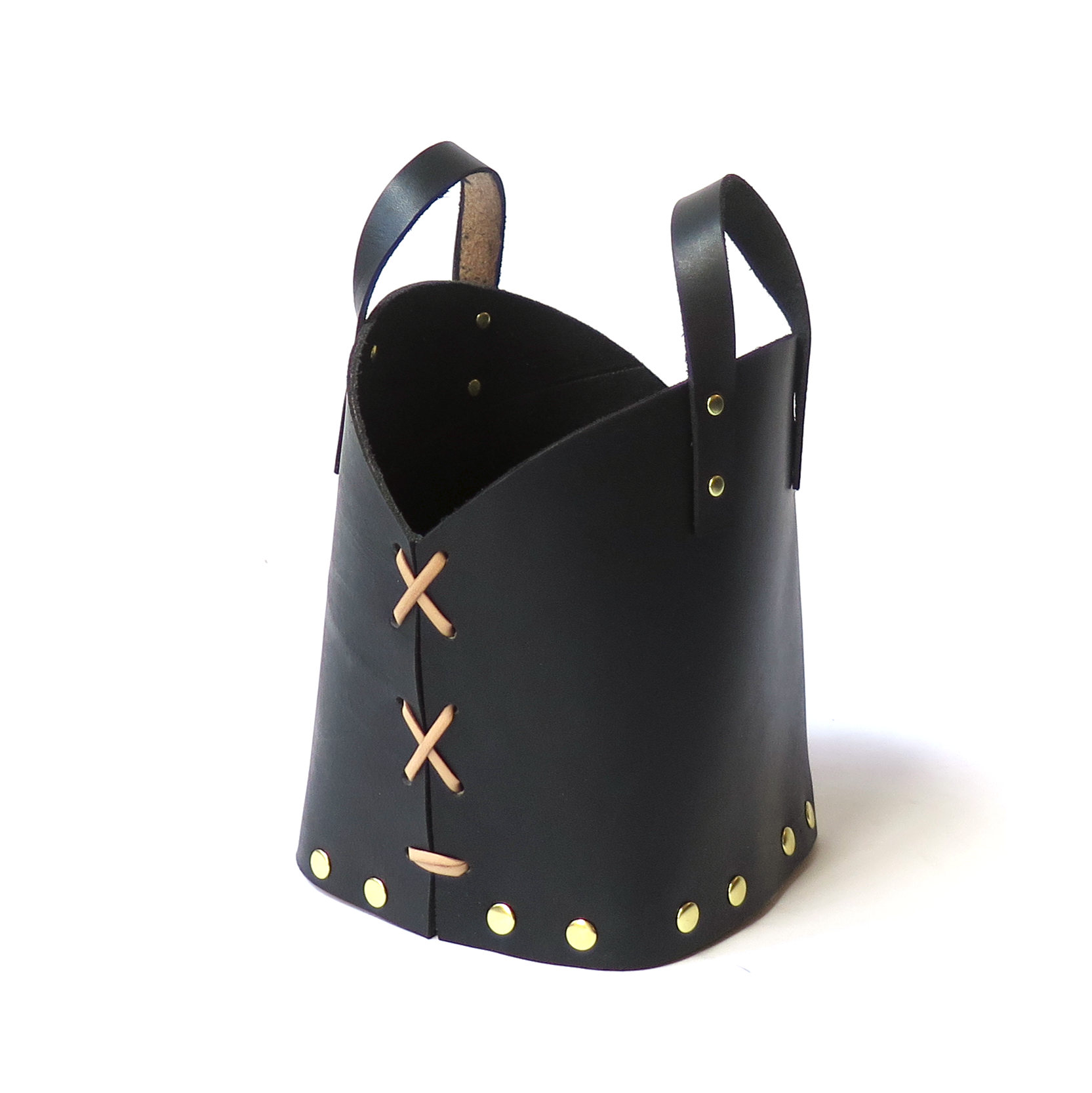 ms-small-leather-bucket-mary-savel.png