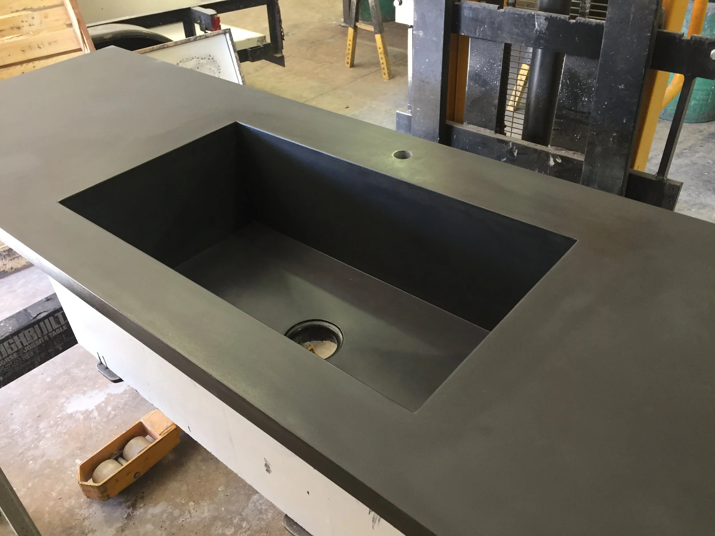 CONCRETECOUNTER GALLERY