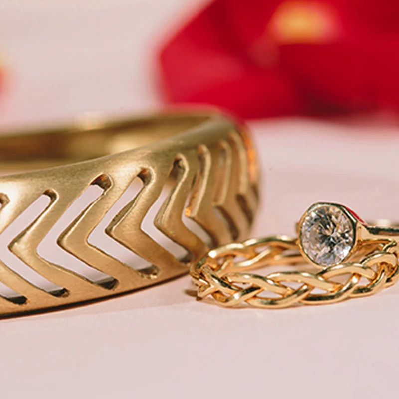 The Thoughtful Bride — Birds of a Thread