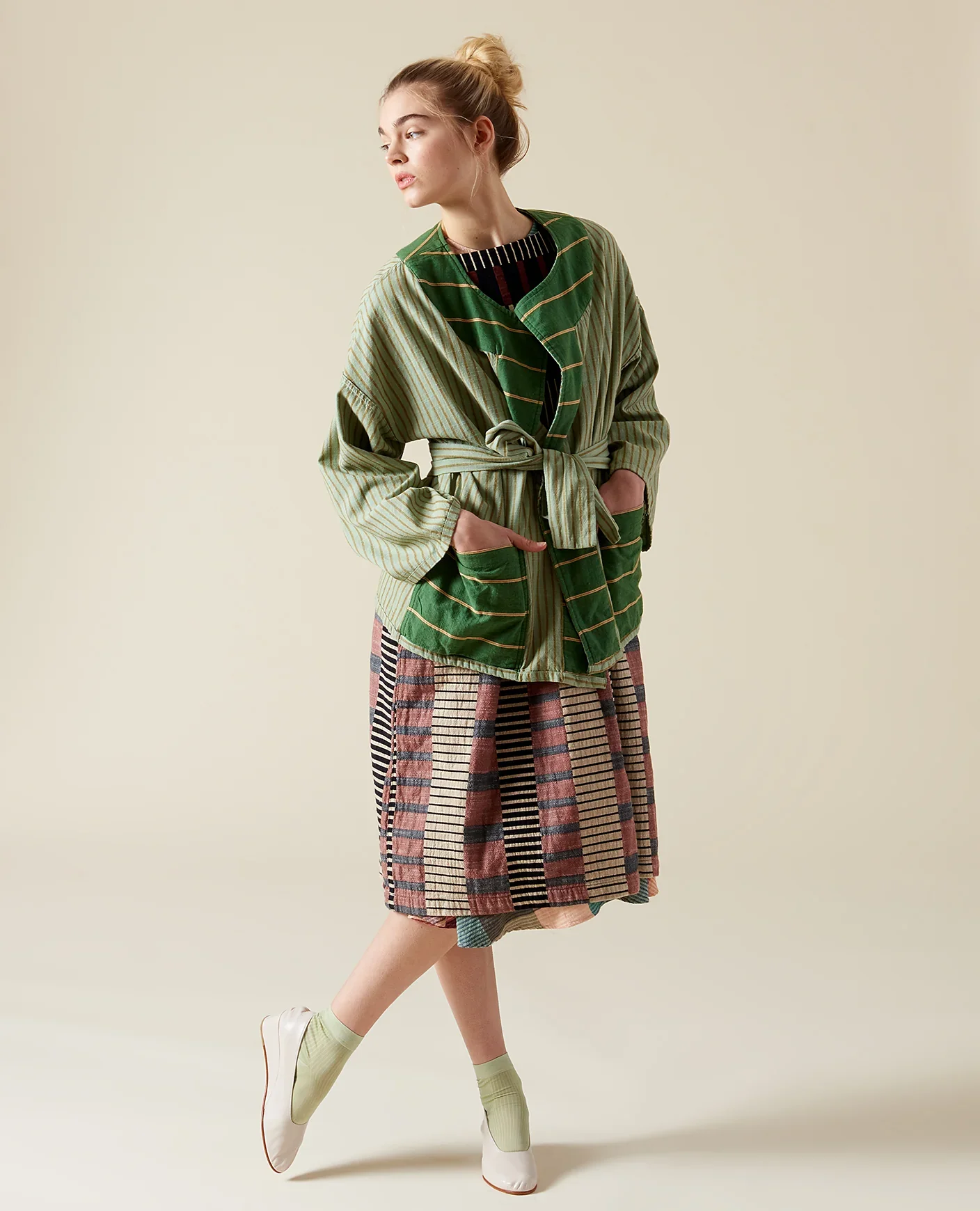 ace-and-jig-sail-cardi-in-eucalyptus-and-cactus_covet-and-lou_01.webp