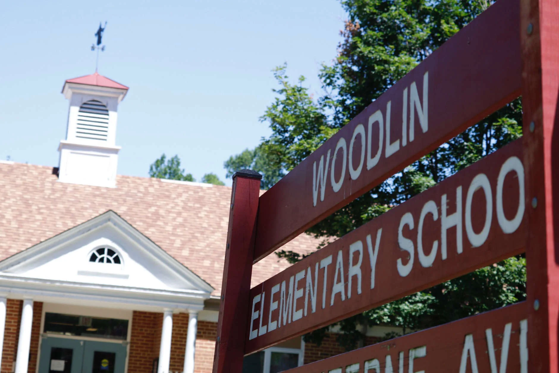 Students are Woodlin Elementary School got a chance to become financial wizards with Junior Achievement. (WTOP/Kate Ryan)