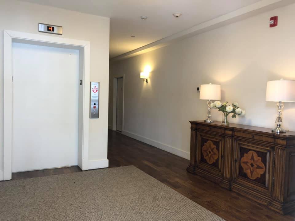 Entryway.jpg
