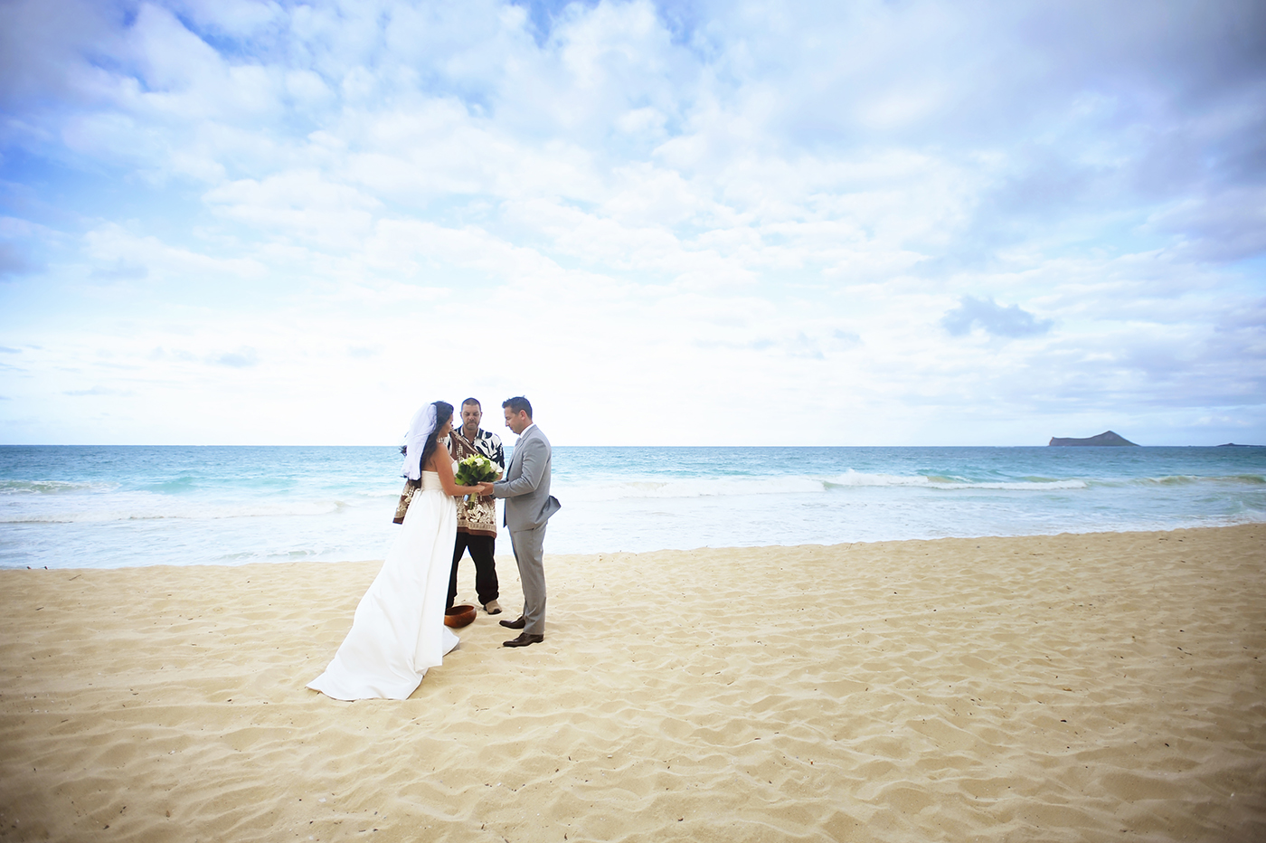 alohilani-weddings-beach-weddings-hawaii-erick-rhodes-photography.jpg