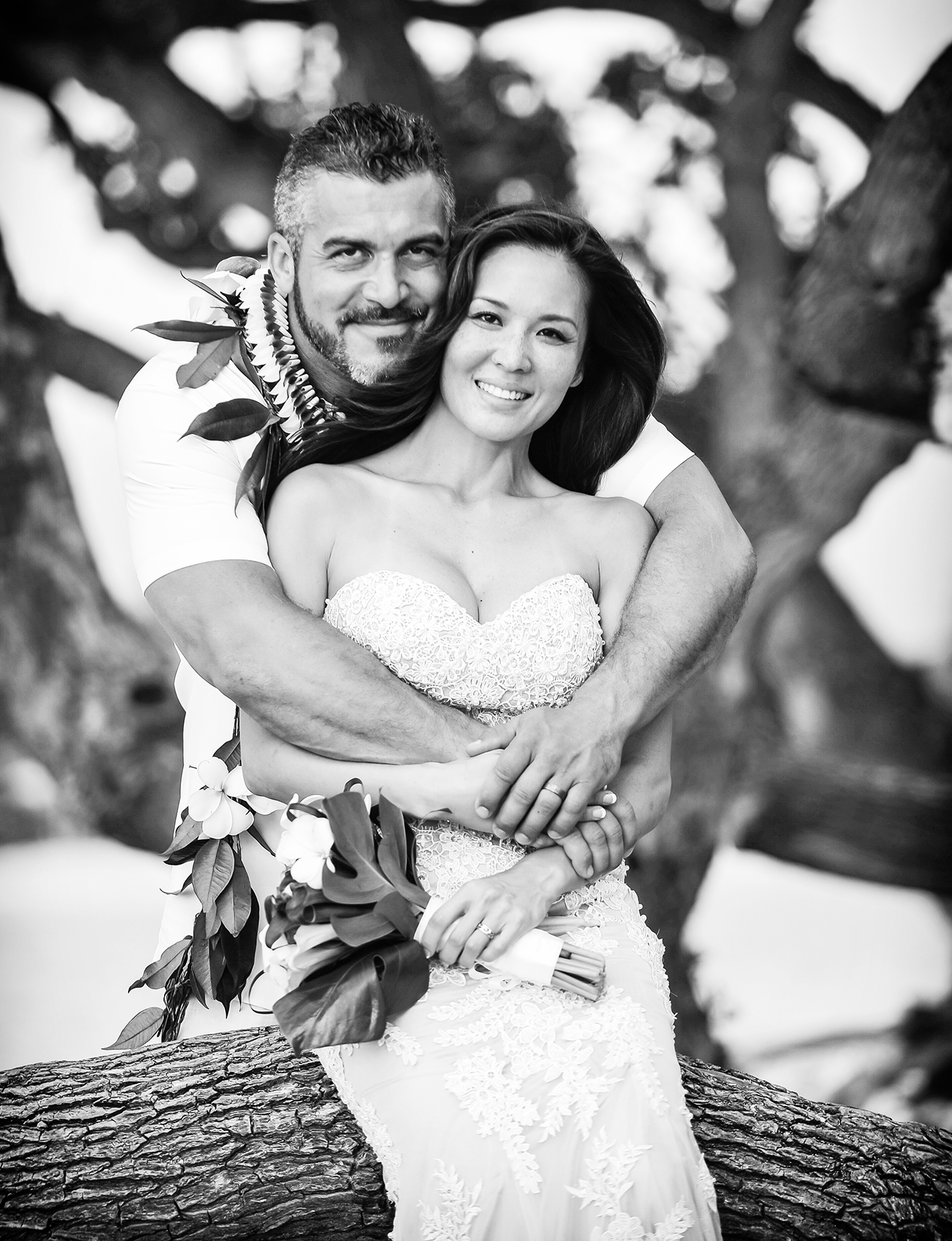 alohilani-weddings-beach-weddings-hawaii-kikaua-point.jpg