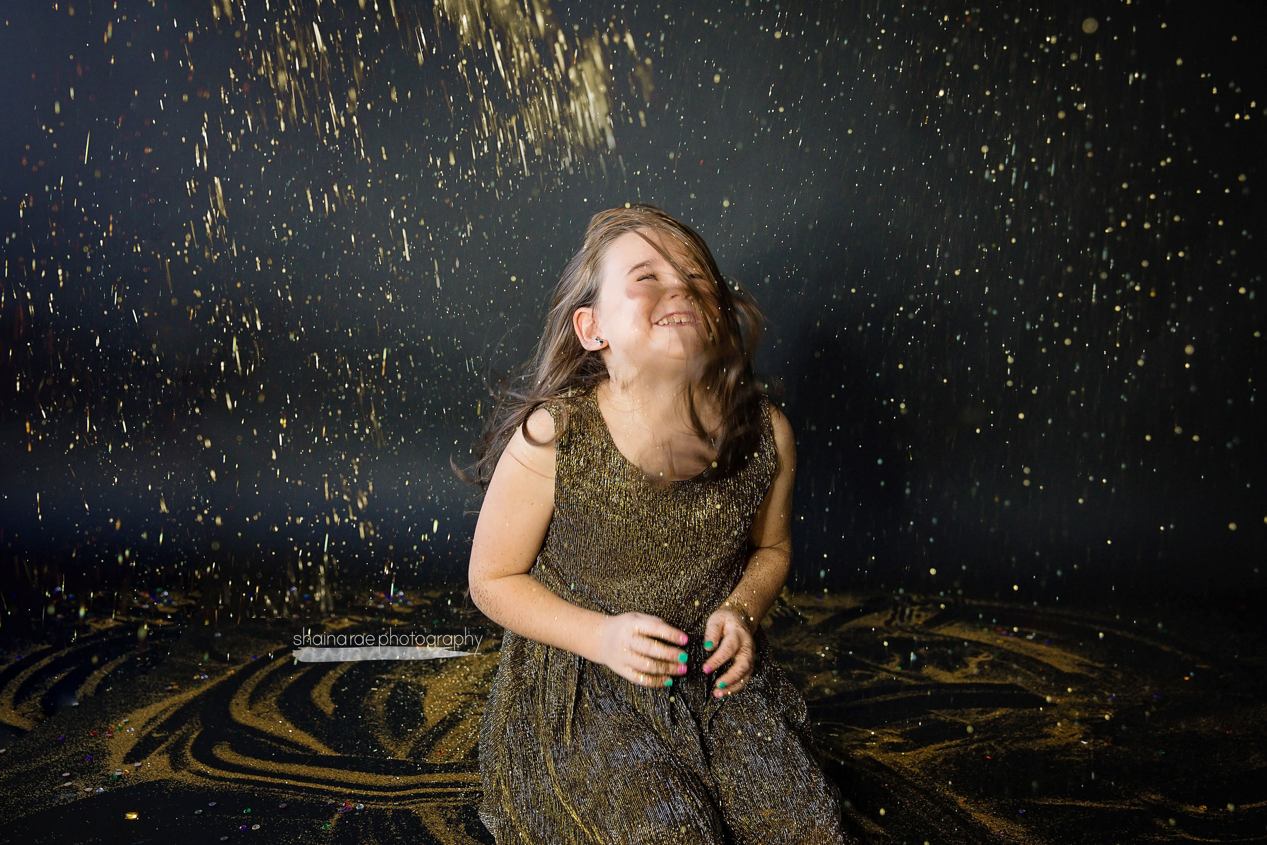 GlitterMakenna0019.jpg