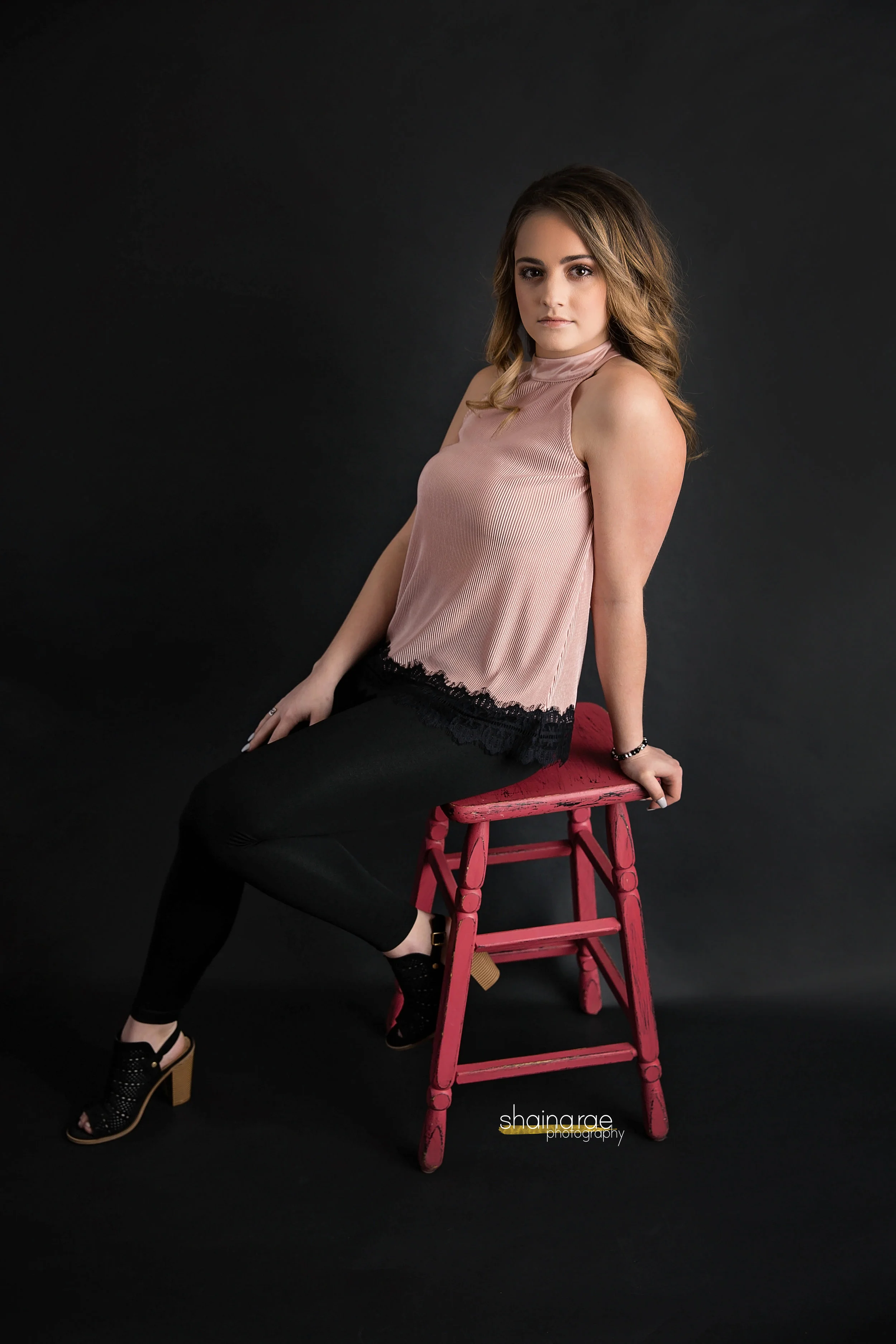 AshleySenior18_0001.jpg