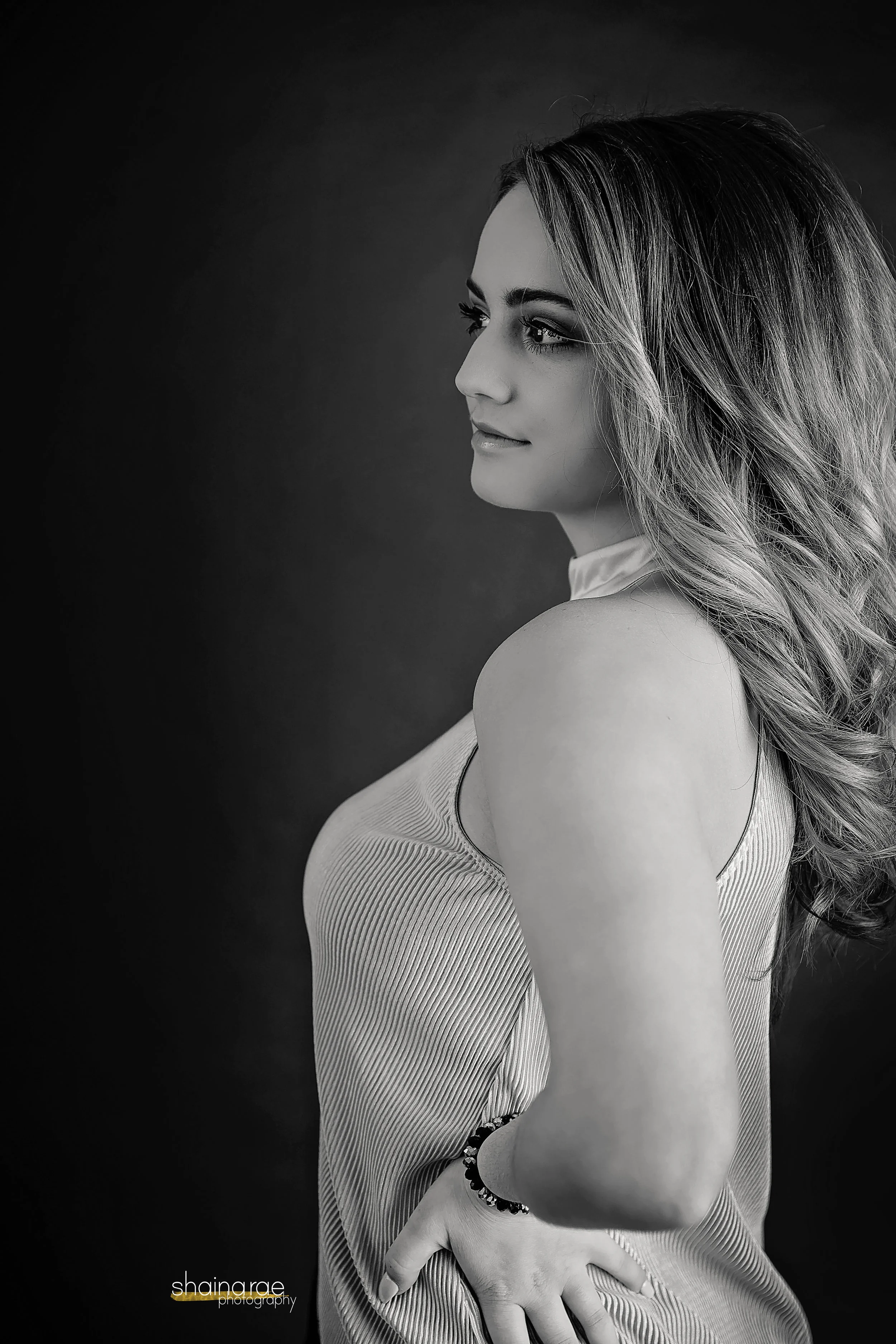 AshleySenior18_0021.jpg