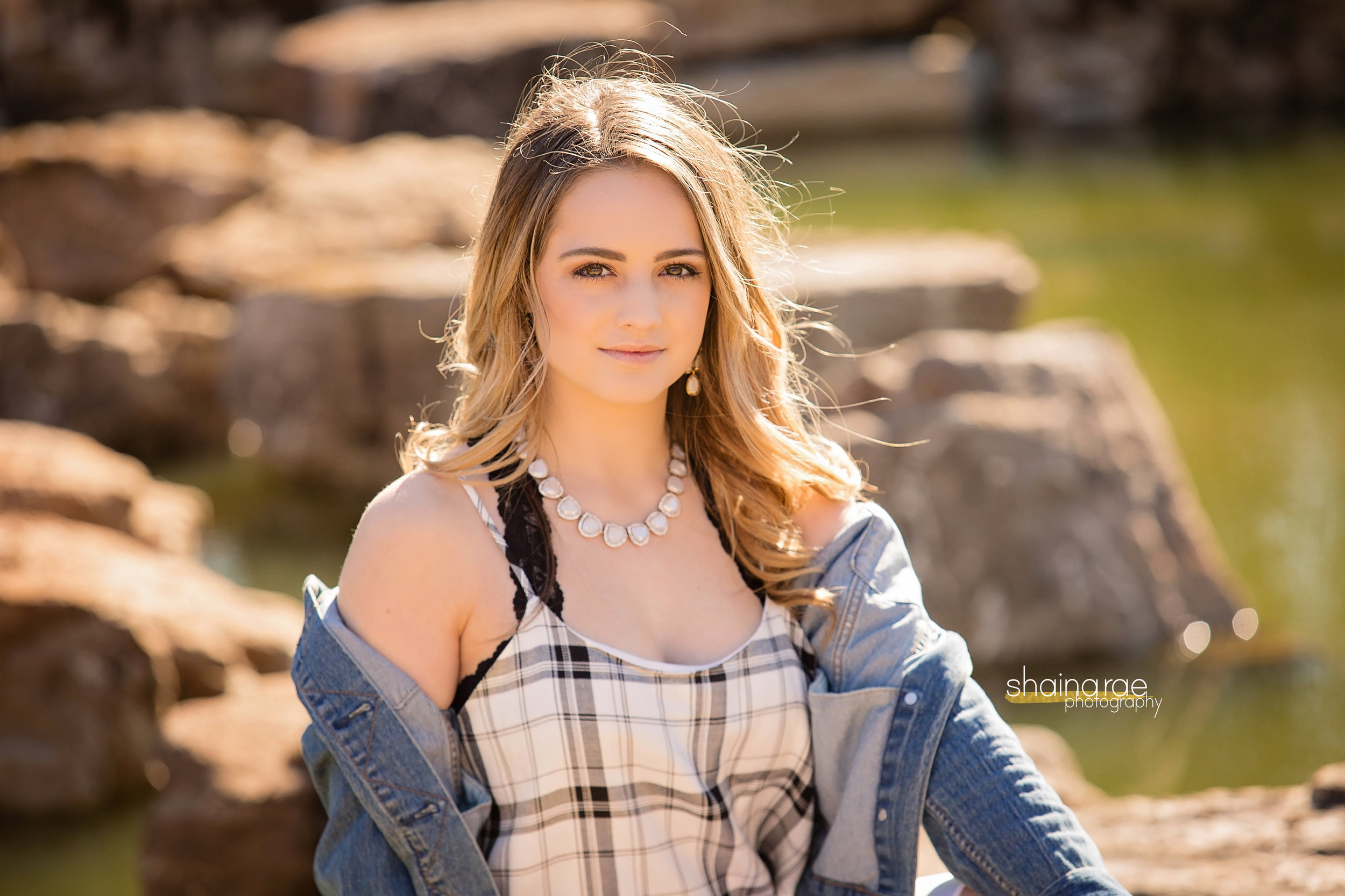 AshleySenior18_0066.jpg