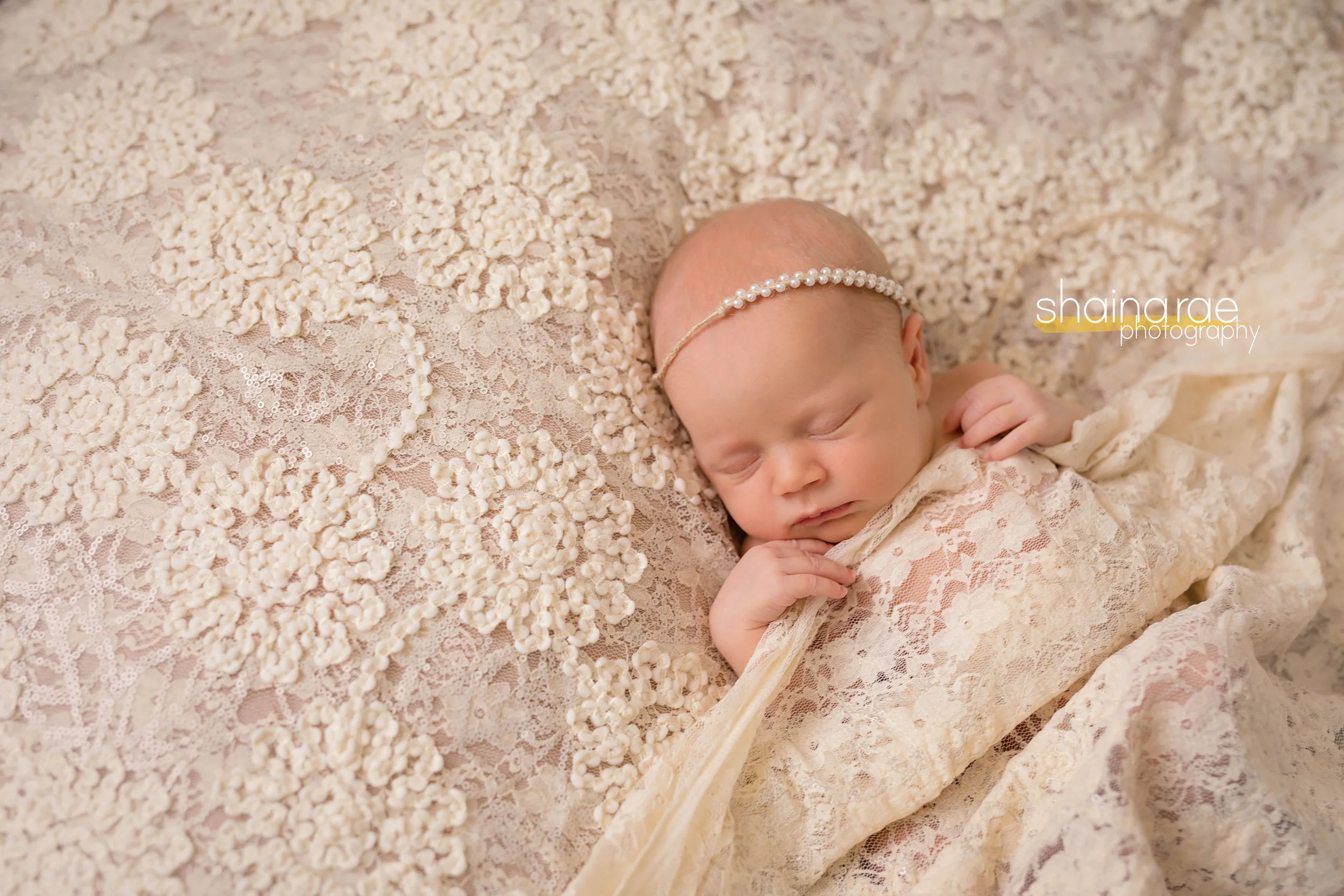 Raelynn0077.jpg