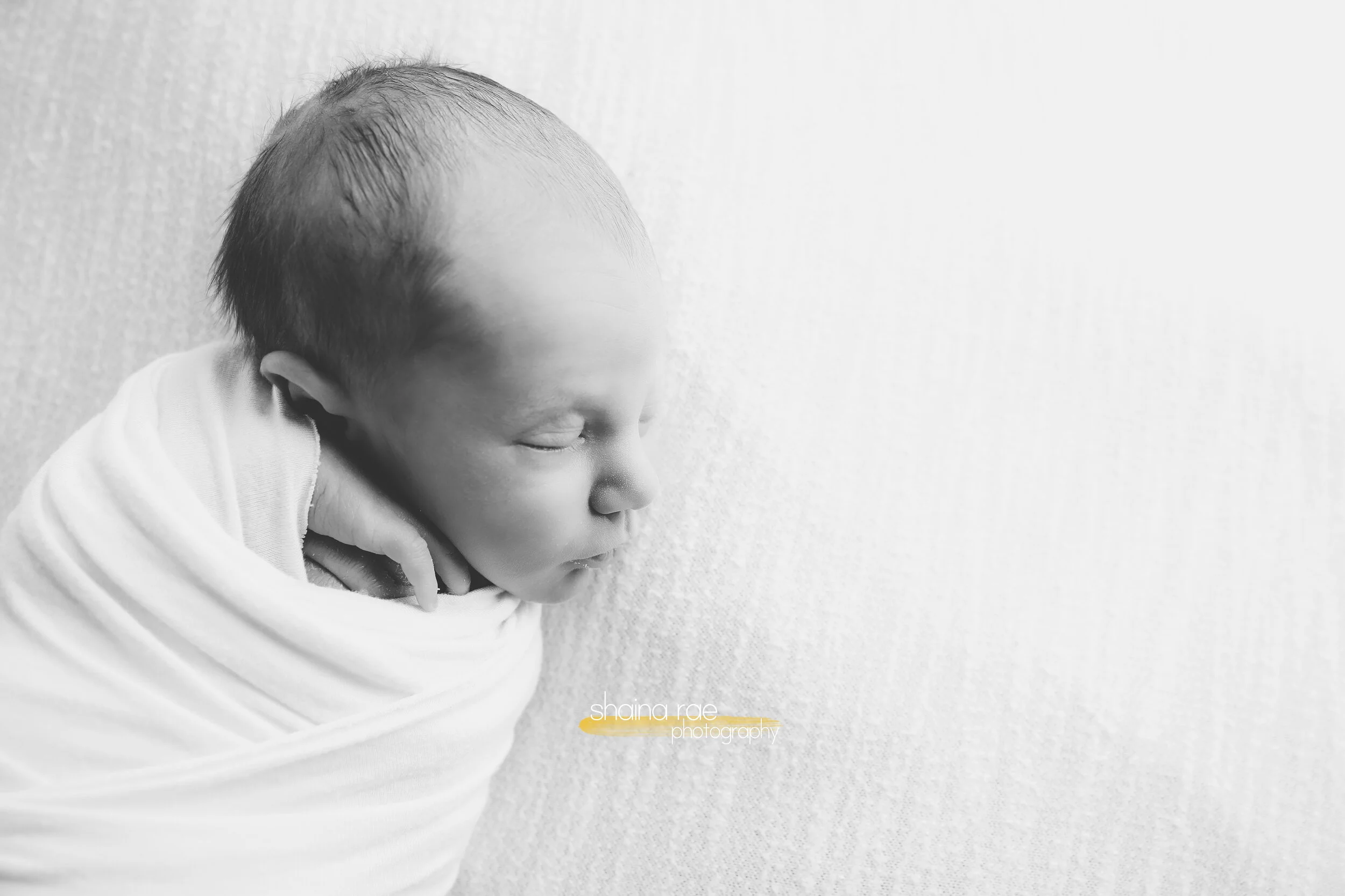 HeathNewborn0009.jpg