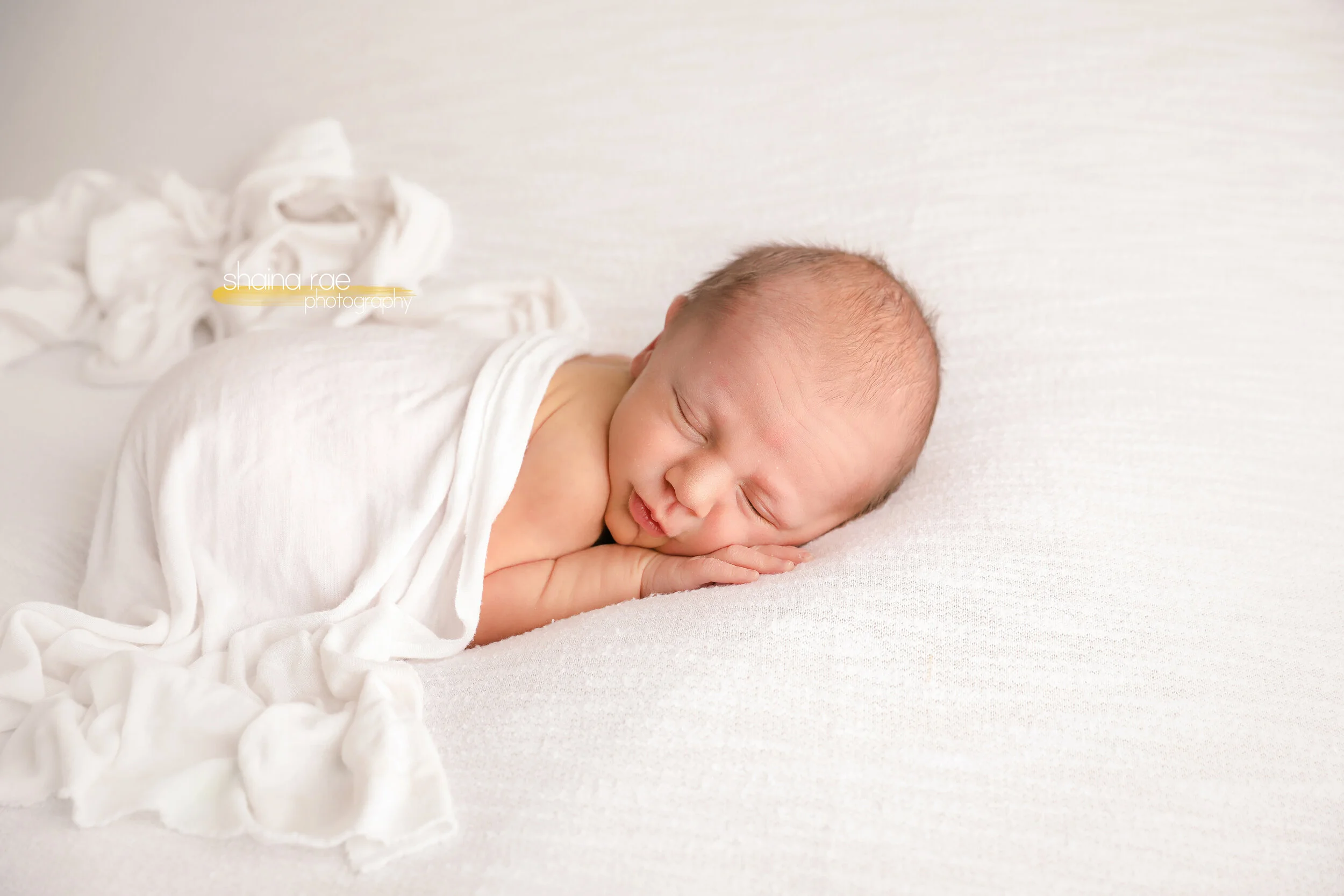 HeathNewborn0014.jpg