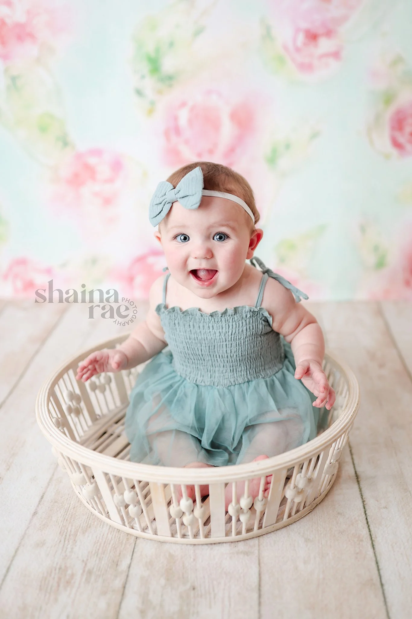 Clara 6 Months-53.jpg