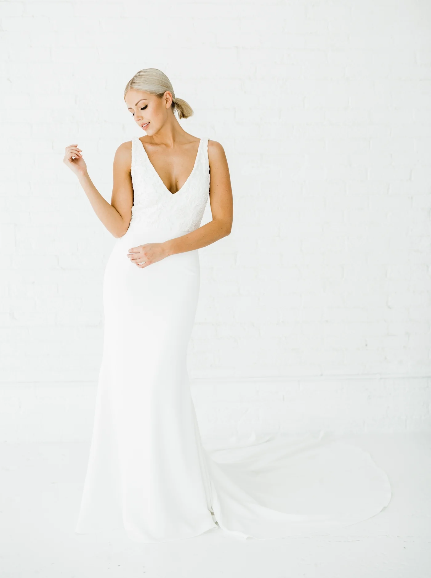 alyssa kristin wedding dress