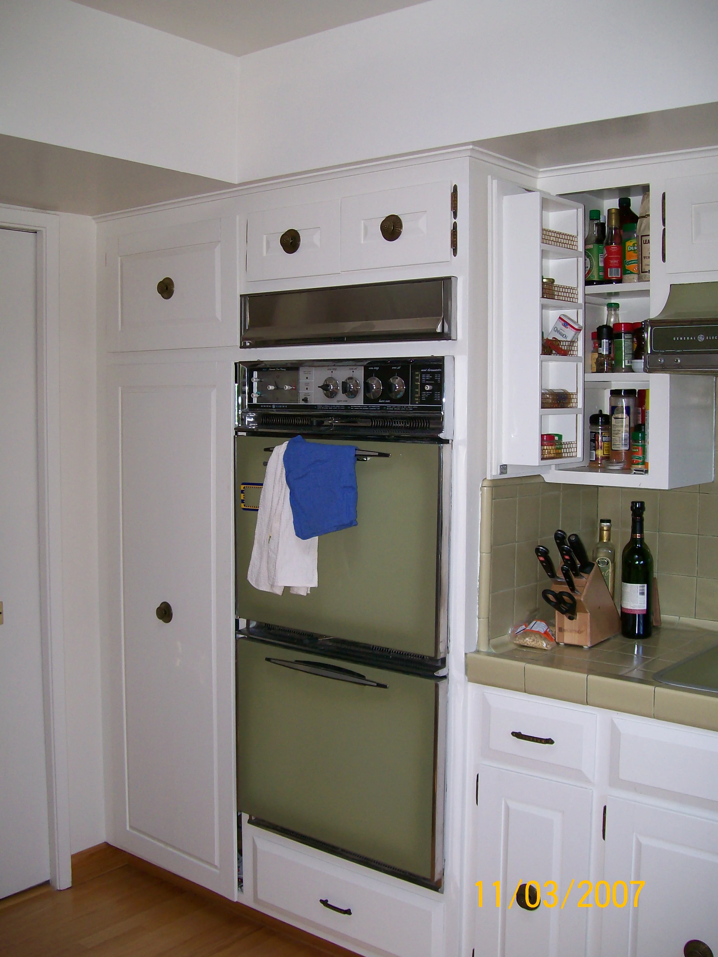 Kitchen - BEFORE