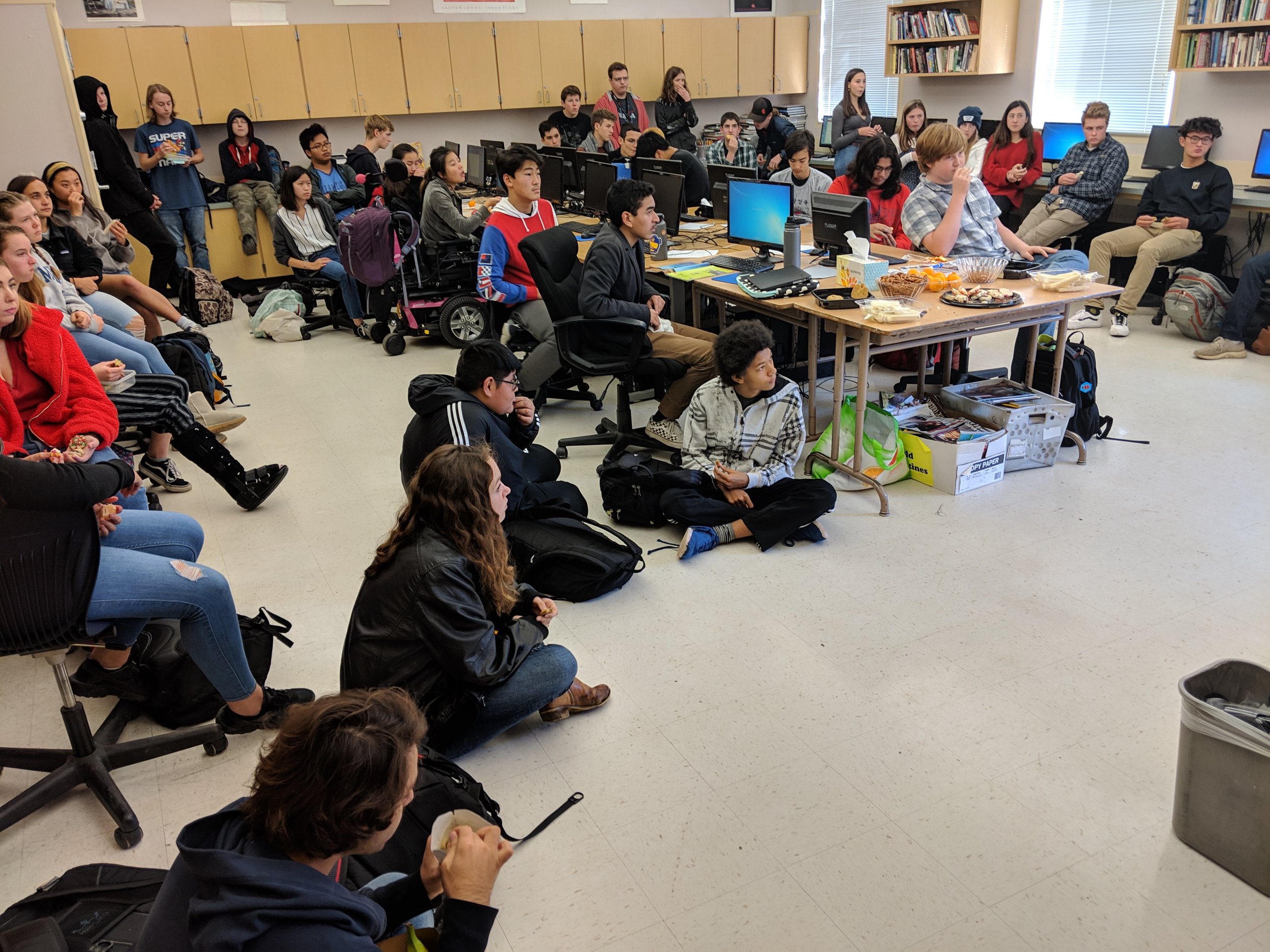 Students Spill on to the Floor to Learn More About TL's New Video Game Development Pathway