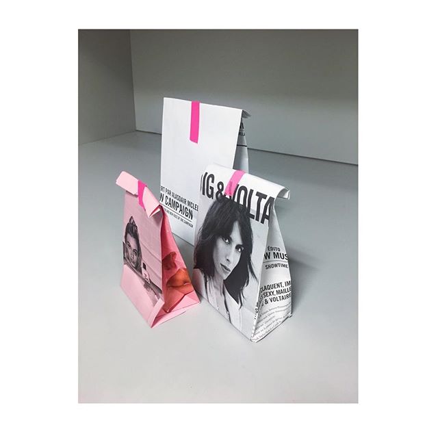 fashion lunchbags because why the f not 
made with an old @zadigetvoltaire newspaper catalog 
#packagedesign #packagedesigner #recycle #ilovedesign #conceptdesign