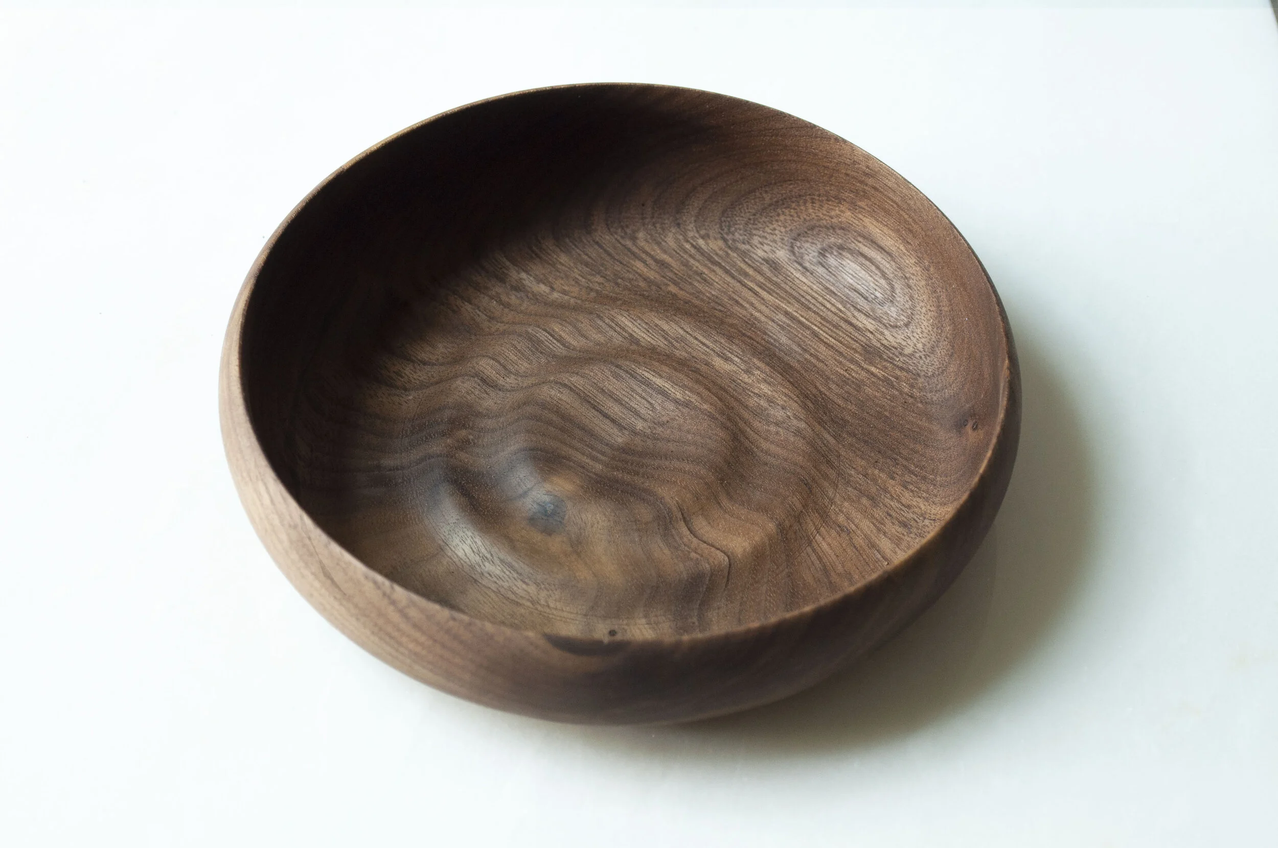 walnut_bowl_3.jpg