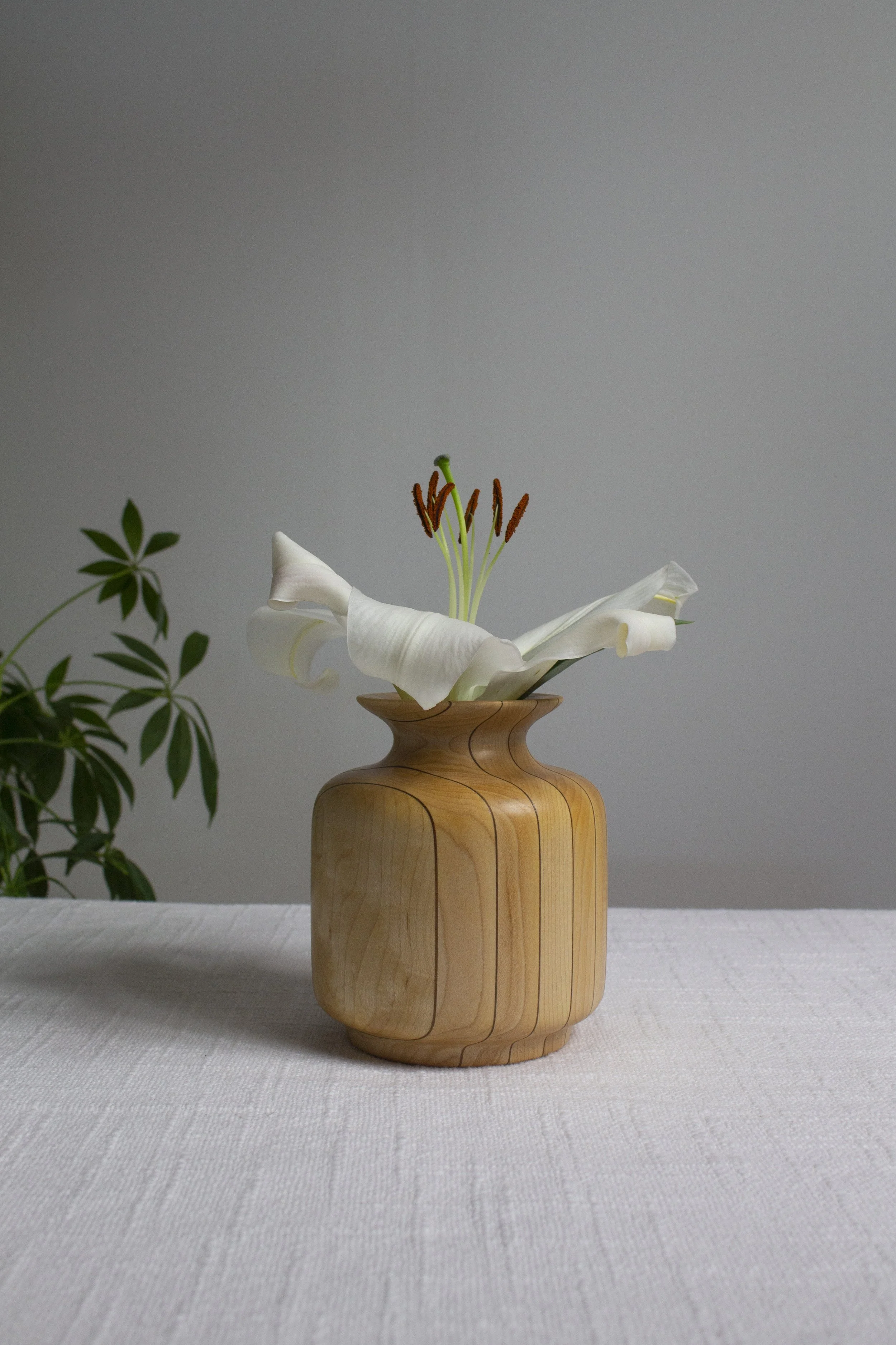 small maple amphora2.jpg