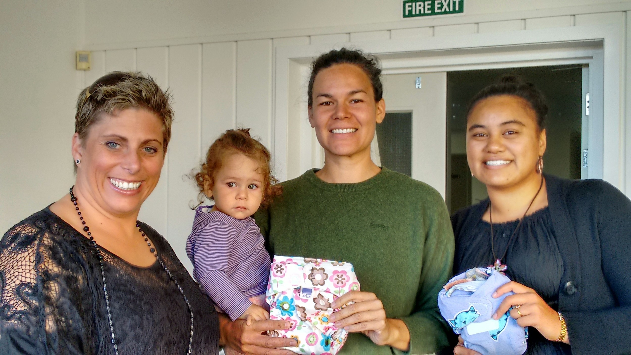 Kate Meads aka 'The Nappy Lady', Candace, Marcy and Nerissa grab a pic before Kate's 'Waste Free Parenting Workshop'