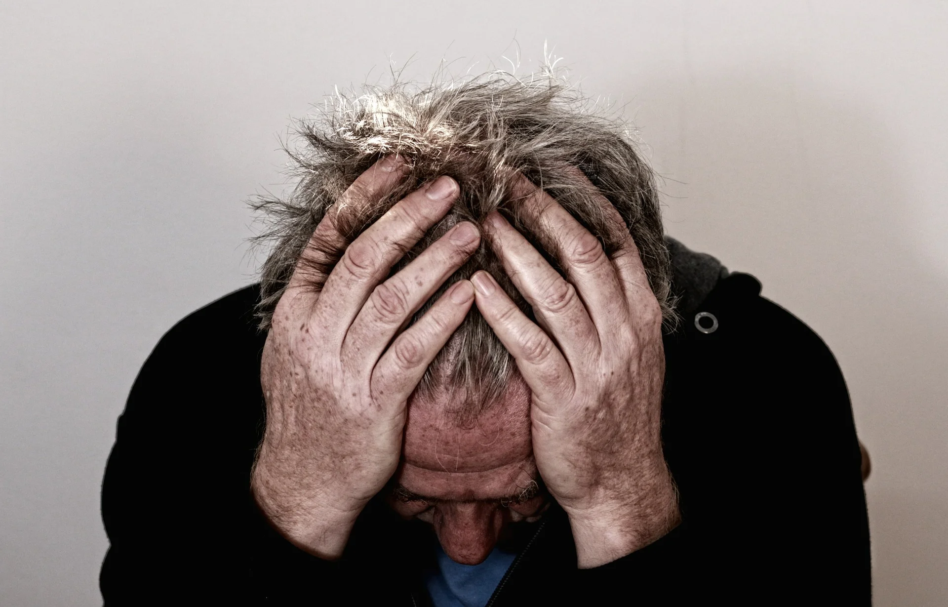 alone-513525_1920.jpg