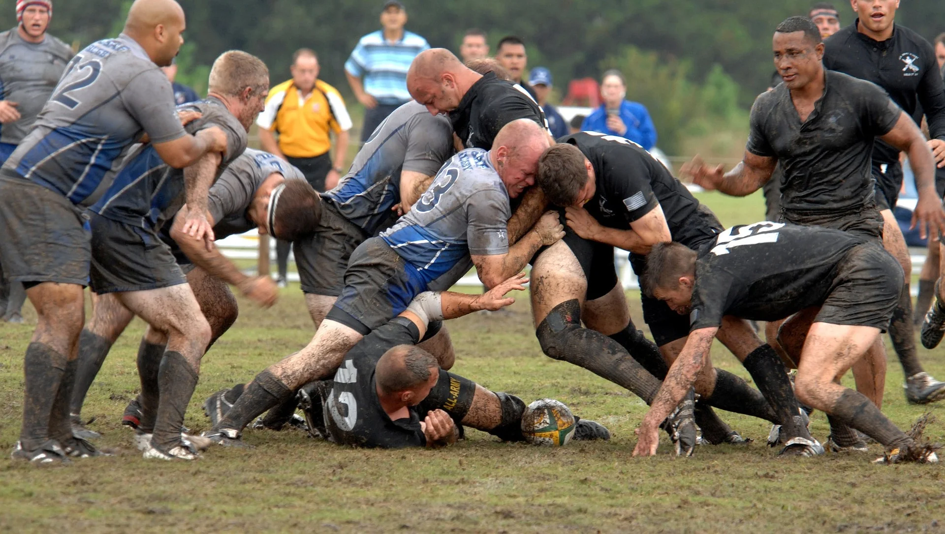 rugby-673461_1920.jpg