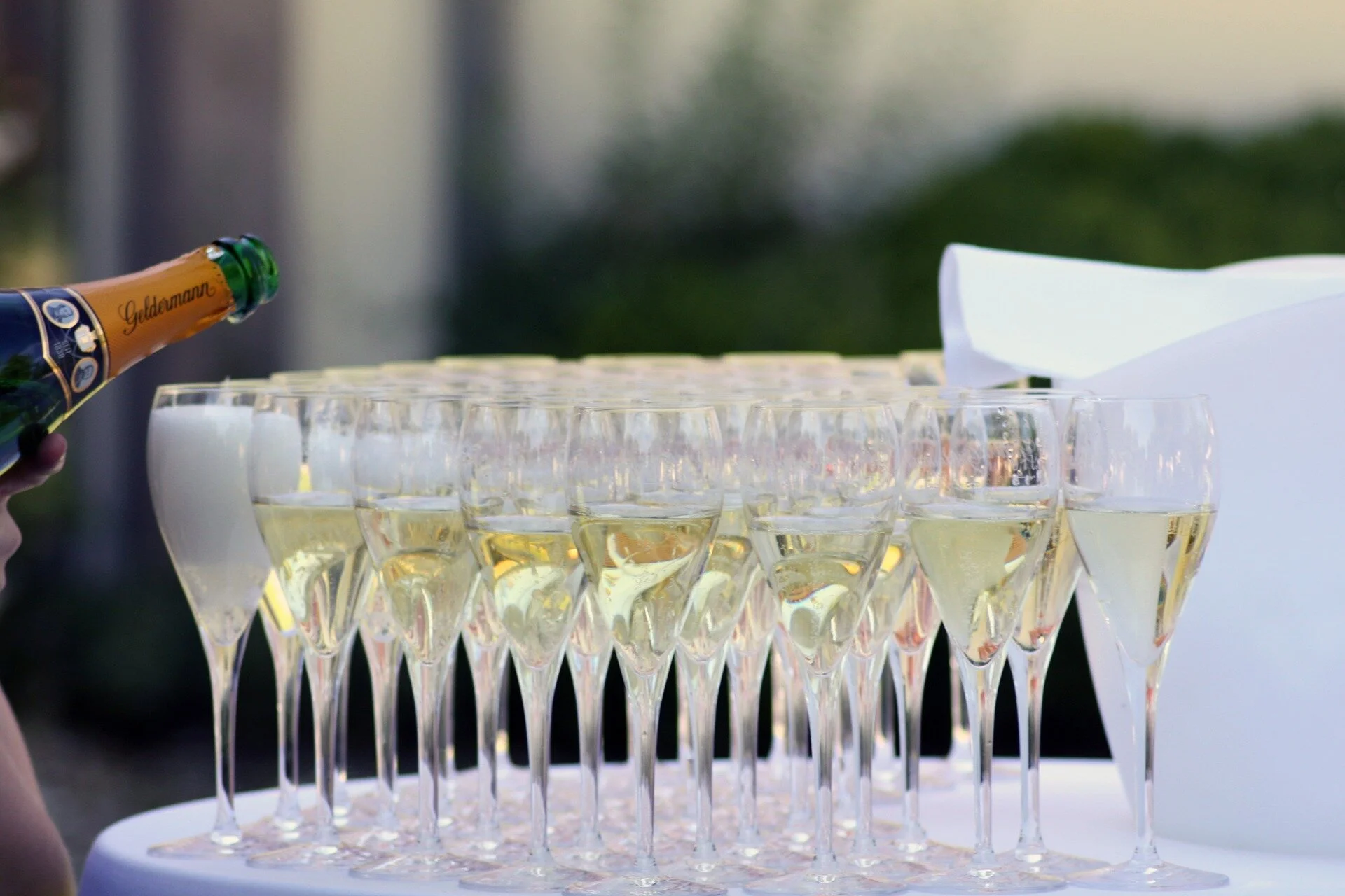celebration-367601_1920.jpg