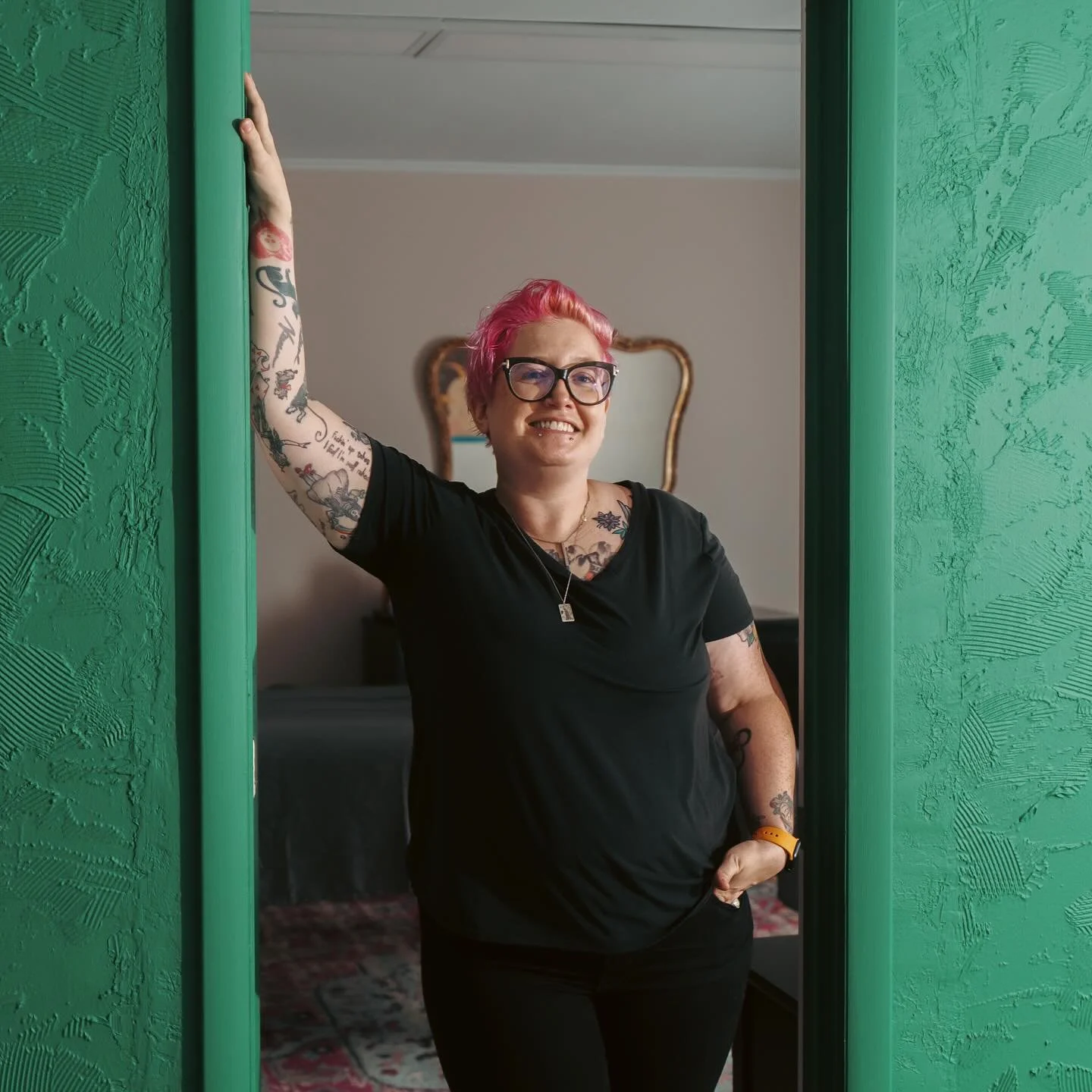 🌿 Hi, I&rsquo;m Katie, the face behind Kismet Acupuncture! I&rsquo;m all about self care, balance, and helping you feel your best from the inside out. ✨

Whether I&rsquo;m working with clients one on one or picking out the perfect products for the s