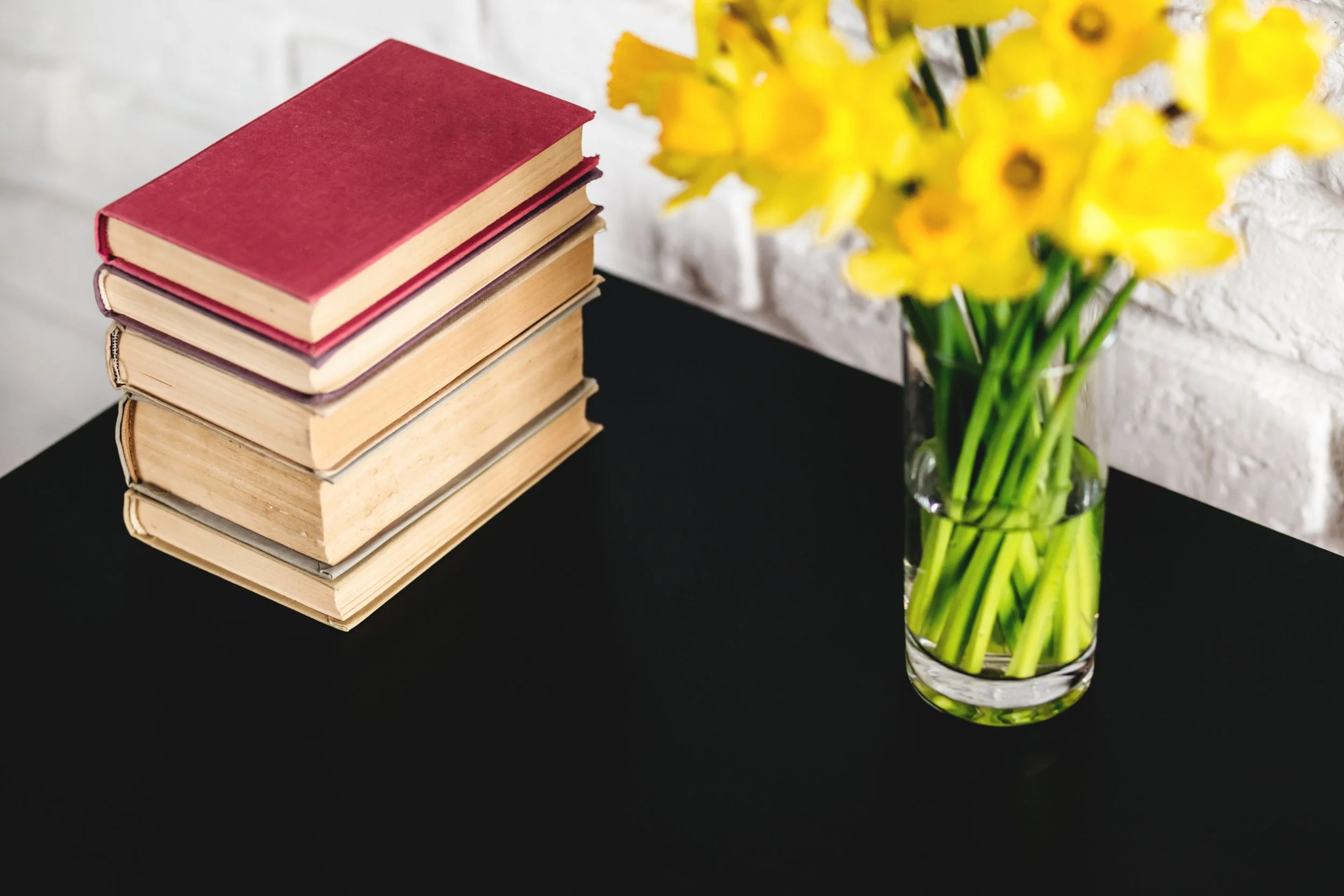 Summer Reading List - Decluttering Used Books in Boston