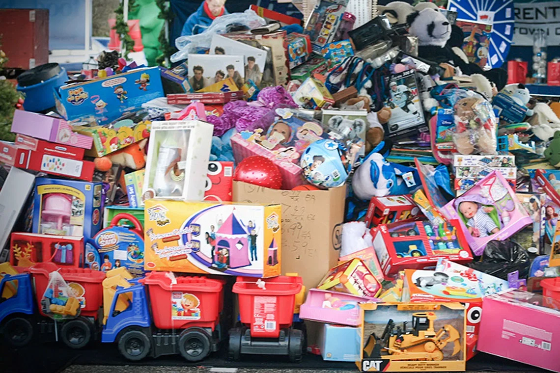 toys-1140.jpg