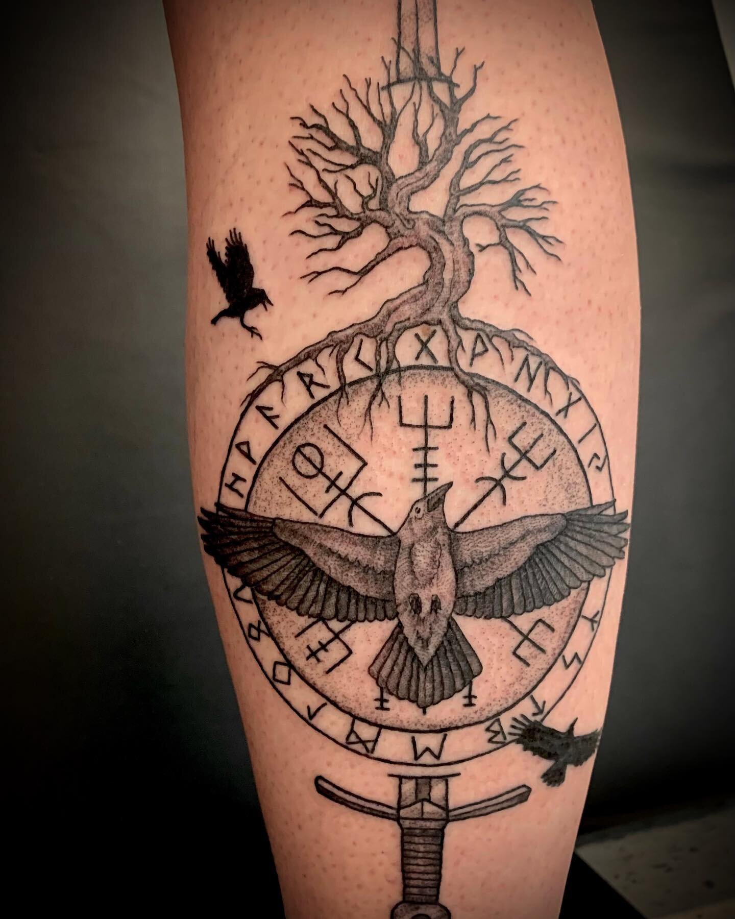 Some Nordic folklore happening in this one, I love mythology, history, and nature stuff!

&hellip;

&hellip;

&hellip;

 #QTTR #yycArt #yycTattoo #BlackWorkTattoo #DotWork #FineLineTattoo #yycTattooer #QueerArt #QueerArtist #QueerTattooer #QueerTatto
