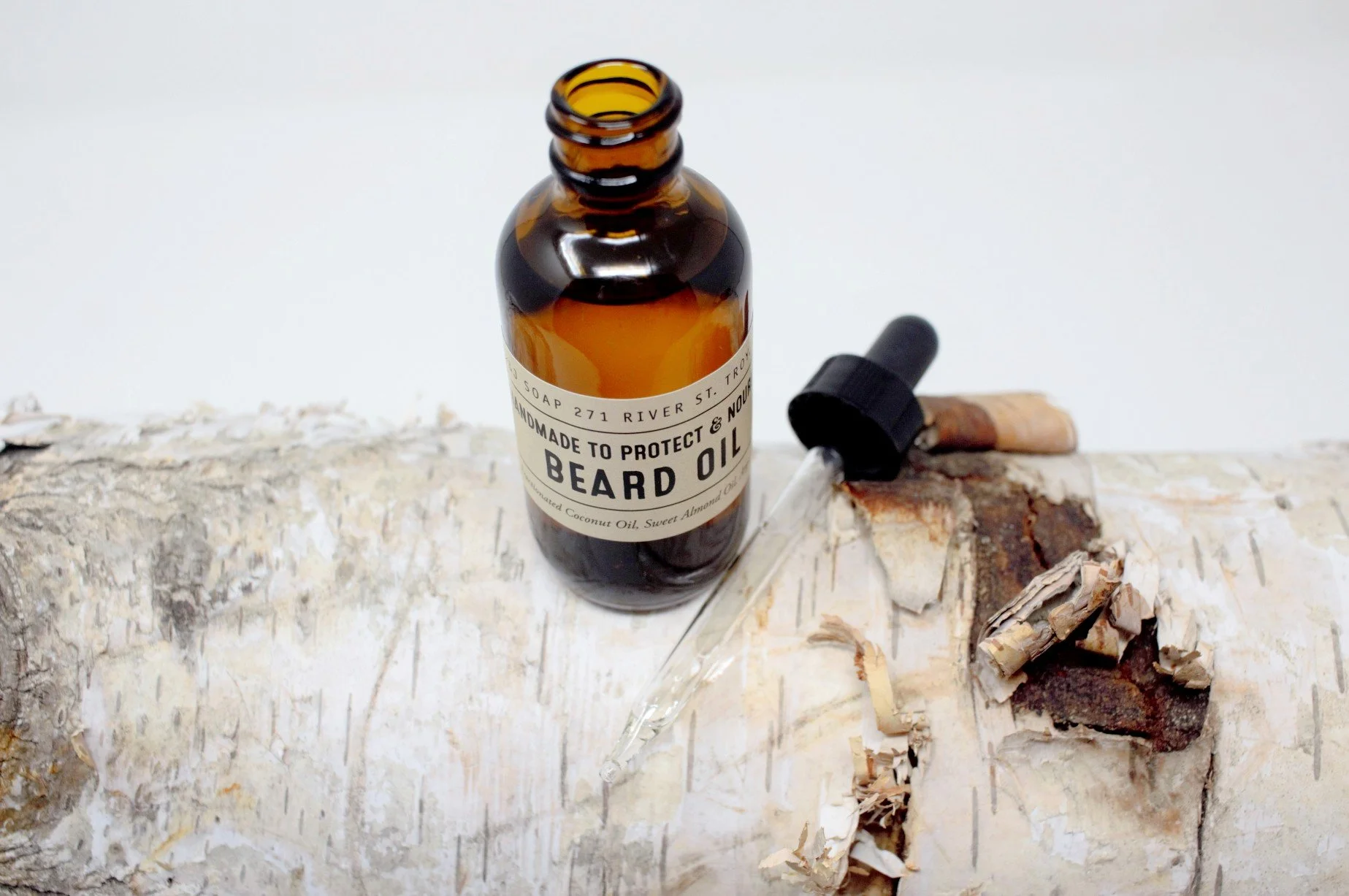 Amber 2 Ounce Dropper Bottle of Beard Oil