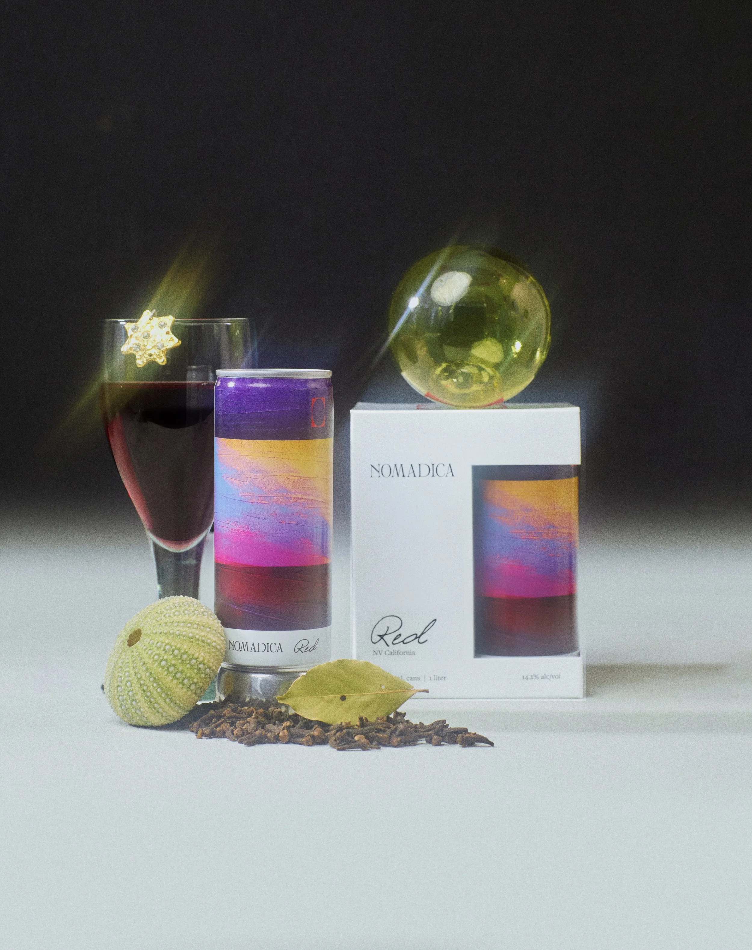 Nomadica-Red-Can4pk.jpeg
