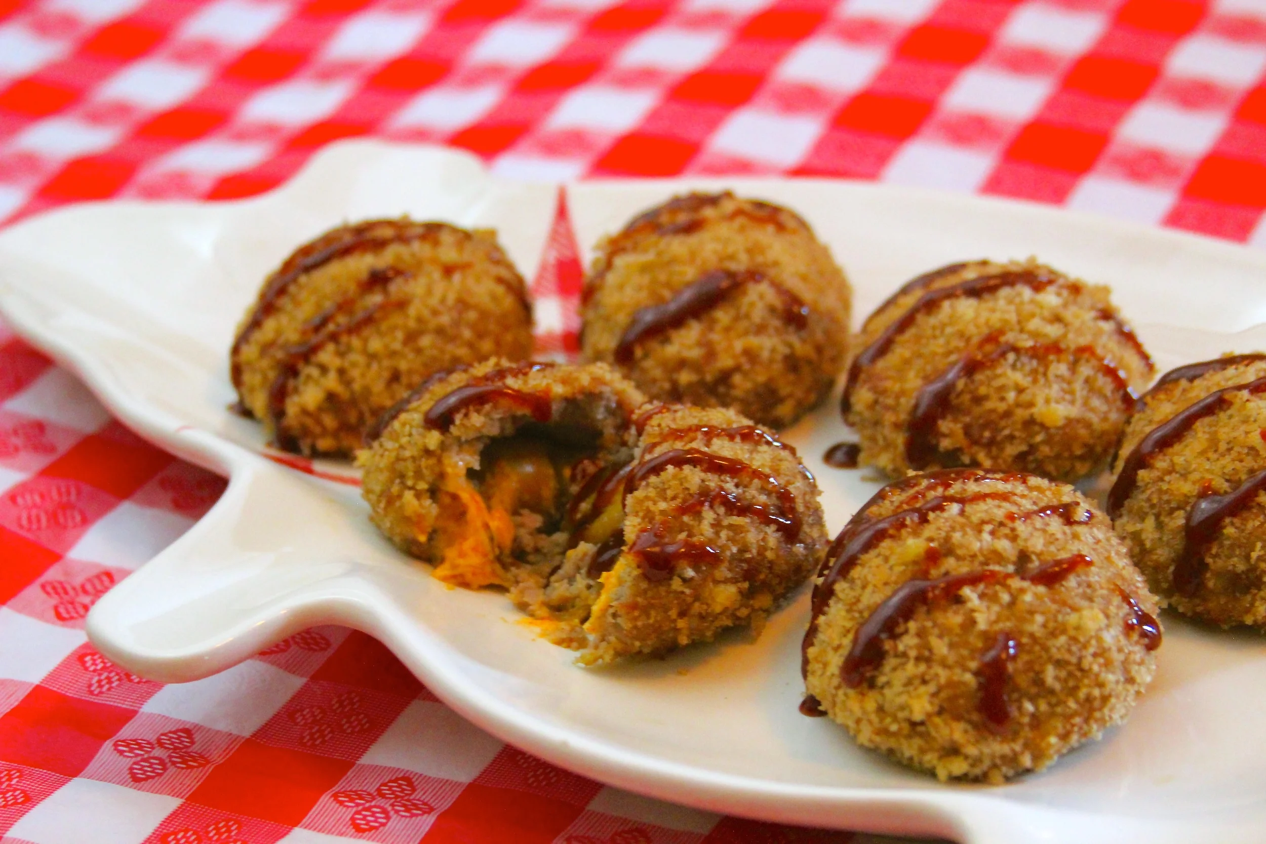 Smoked Hatch Chile Armadillo Eggs