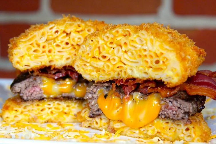 The Mac-N-Cheese Bun Burger