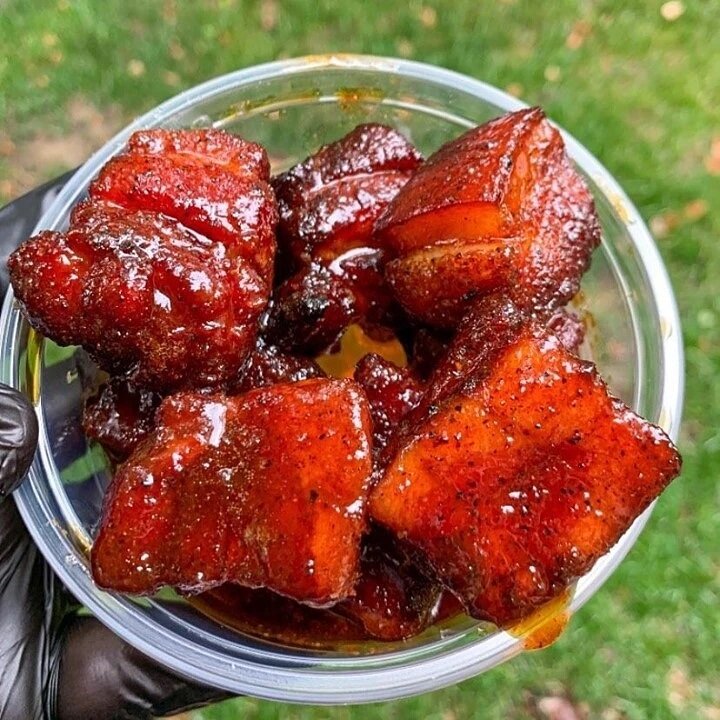 You know what goes well with pork belly burnt ends? MORE pork belly burnt ends!

##

That shine, that colour i bet these PBBE from @g_bque were off the scale tasty! Have you tried the pork belly burnt ends folks? 😋⁠
🐽⁠
🐽⁠
📸 @g_bque Pork Belly Bur