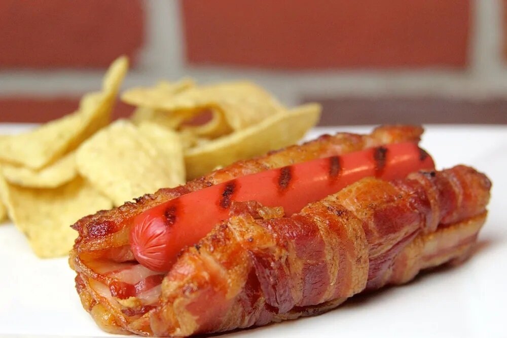 Bacon wrapped hot dogs are so #NationalHotDogDay2020...

2021 is all about the all bacon bun!

#baconbun #baconhotdogbun #hotdogs #hotdogbuns #baconporn #bacon #bbq #grillmaster #grilling #grillingporn #grillocracy #pitmaster #bbqmaster