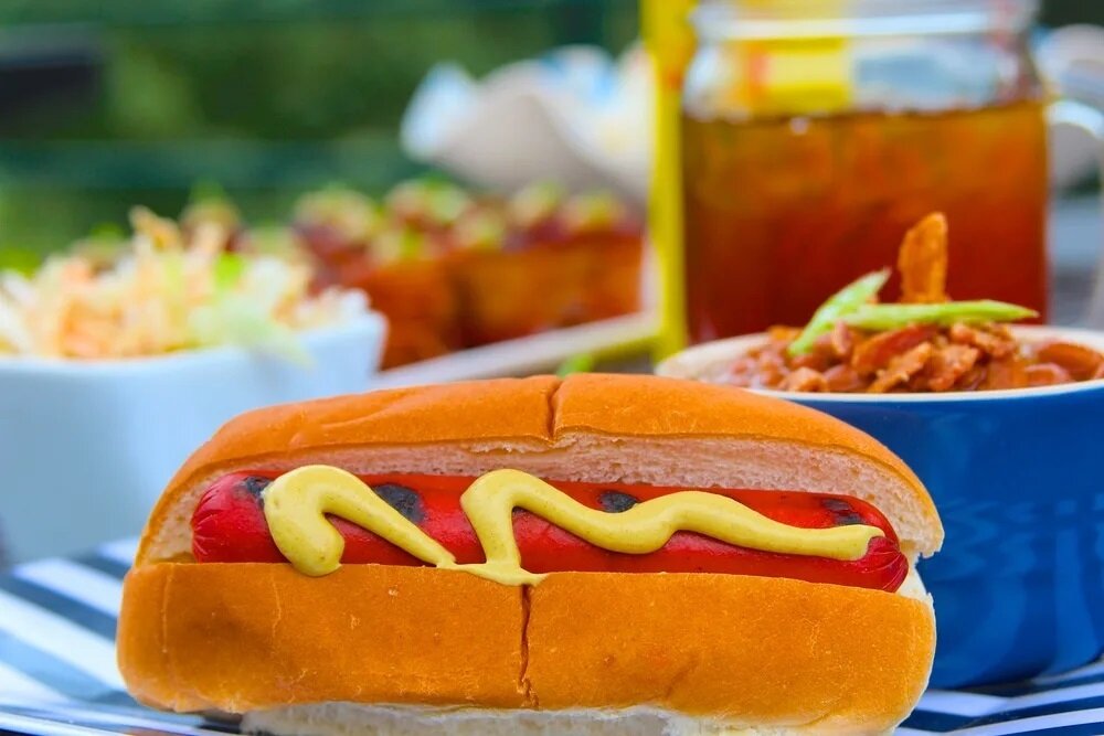 Happy National Hot Dog Day, wieners!

#nationalhotdogday #hotdogs🌭
#grilledhotdogs #grilling #grillingporn #grillocracy