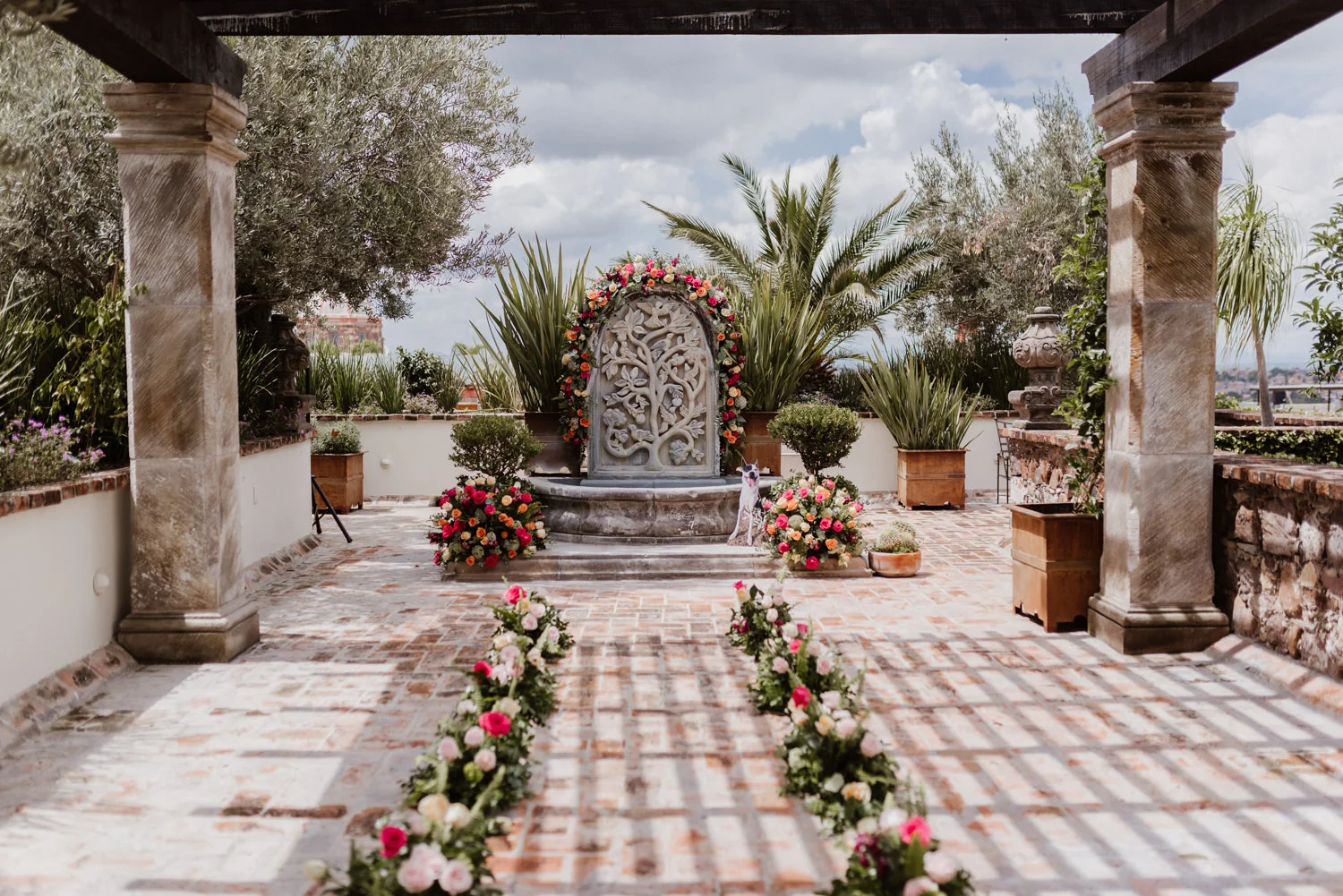 boda-con-inspiracion-mexicana-en-san-miguel-de-allende-delia-hurtado-7.jpg