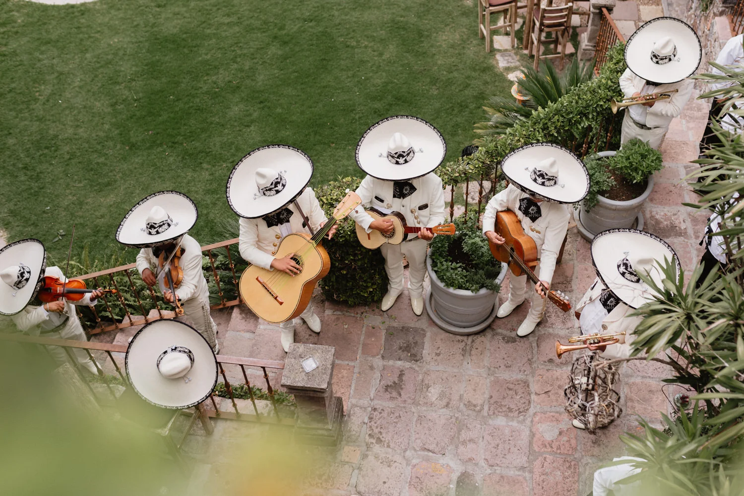 boda-con-inspiracion-mexicana-en-san-miguel-de-allende-delia-hurtado-87.jpg