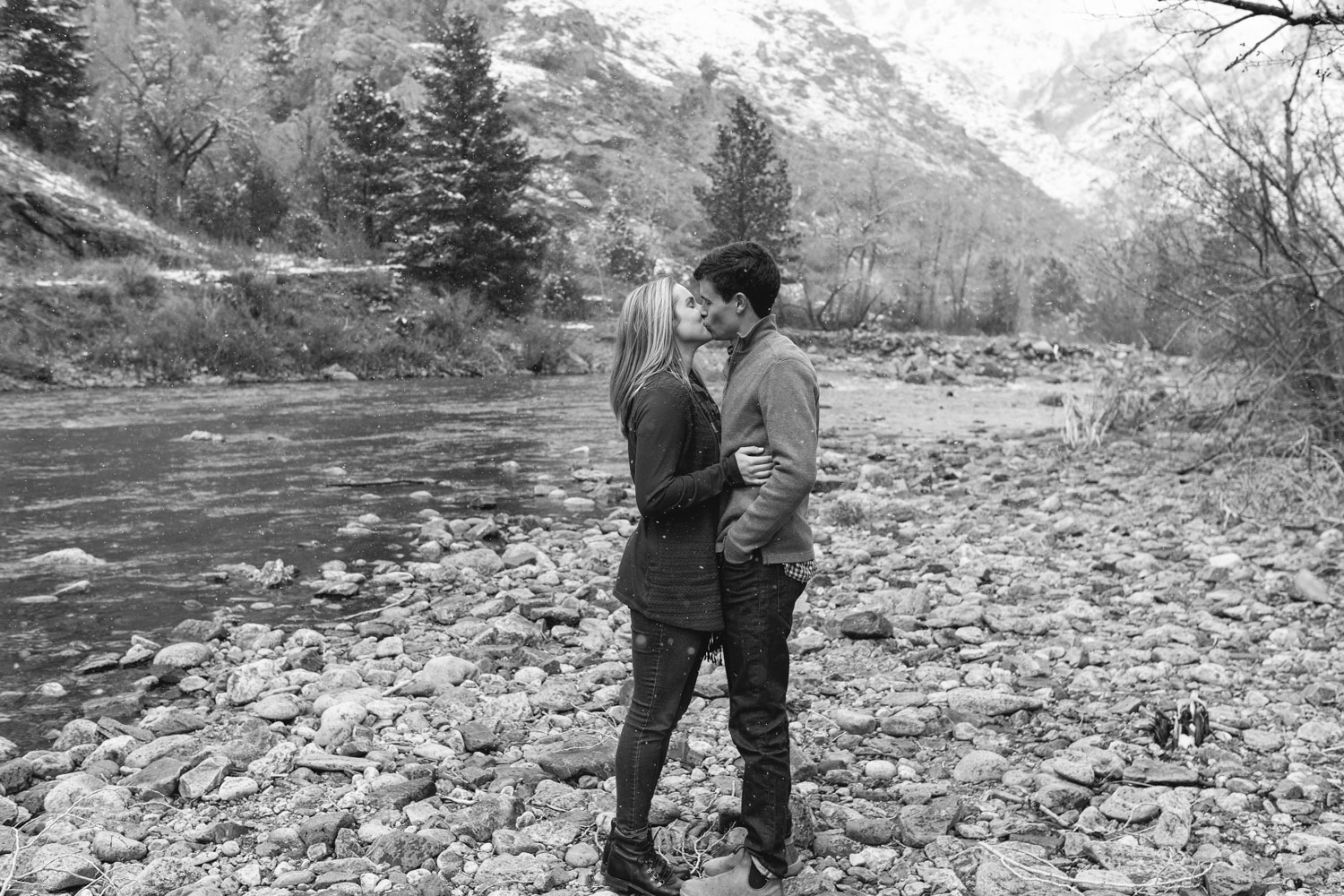 ashleyandjustinphotography_poudrecanyoncoloradoengagement
