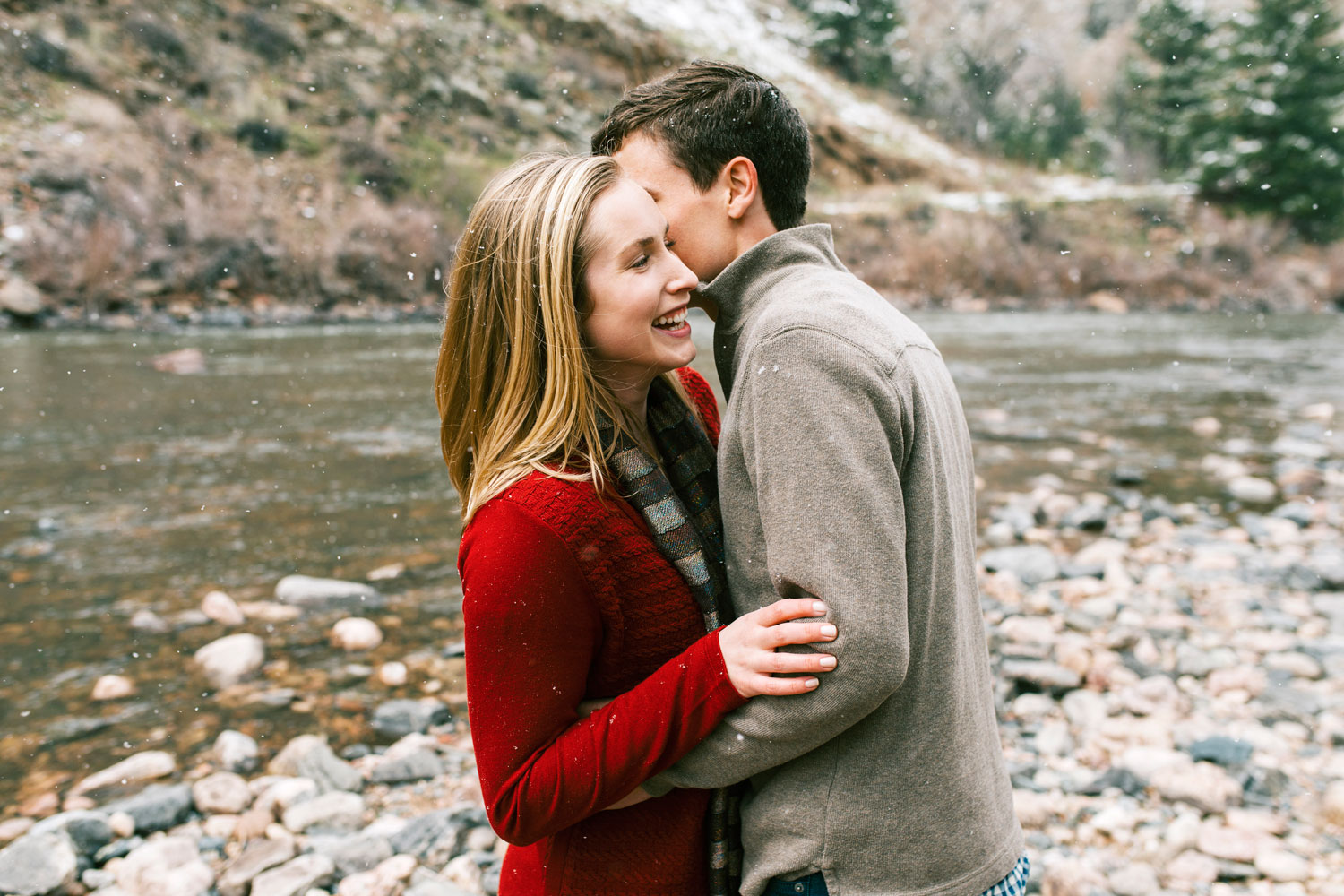 ashleyandjustinphotography_poudrecanyoncoloradoengagement