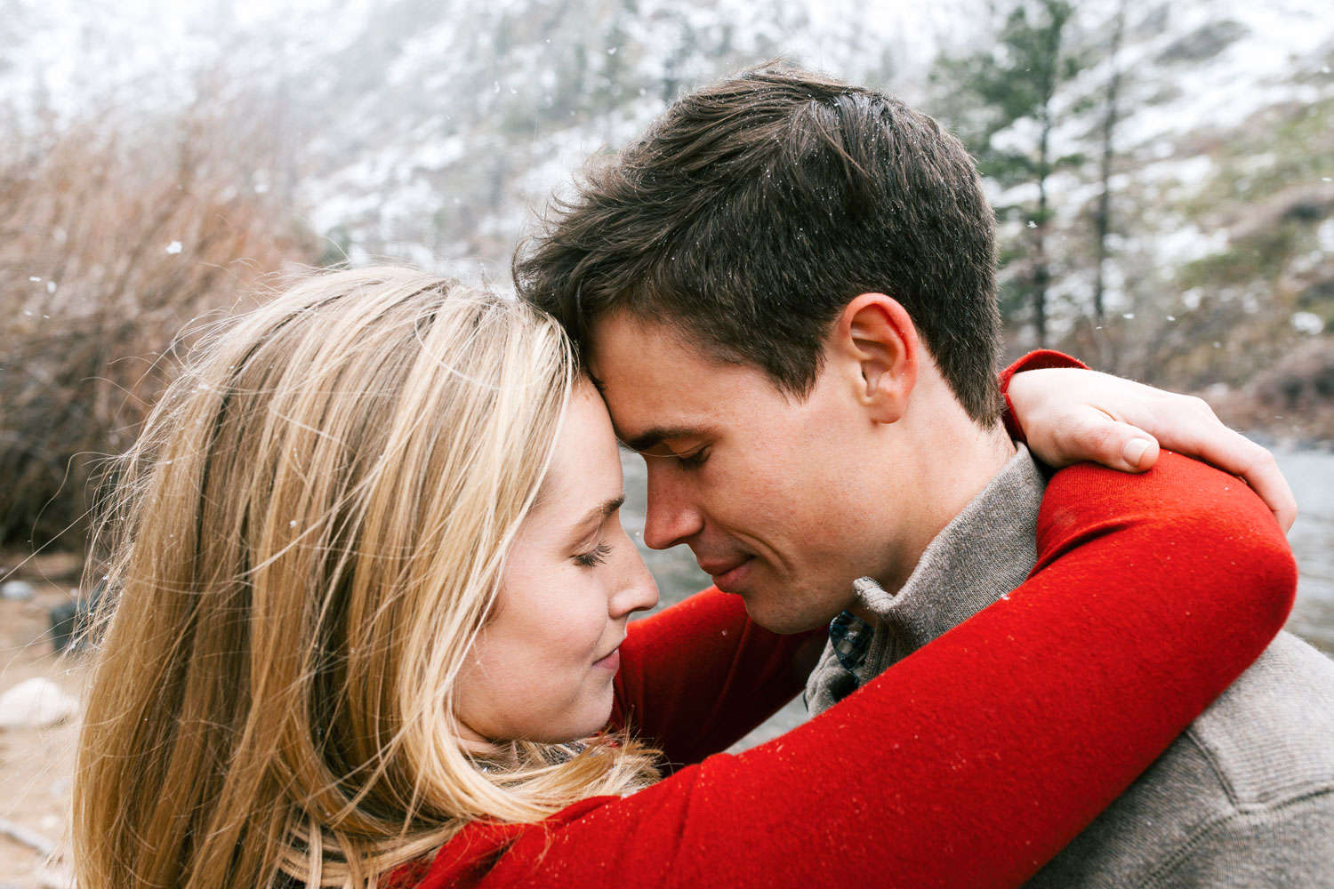 ashleyandjustinphotography_poudrecanyoncoloradoengagement