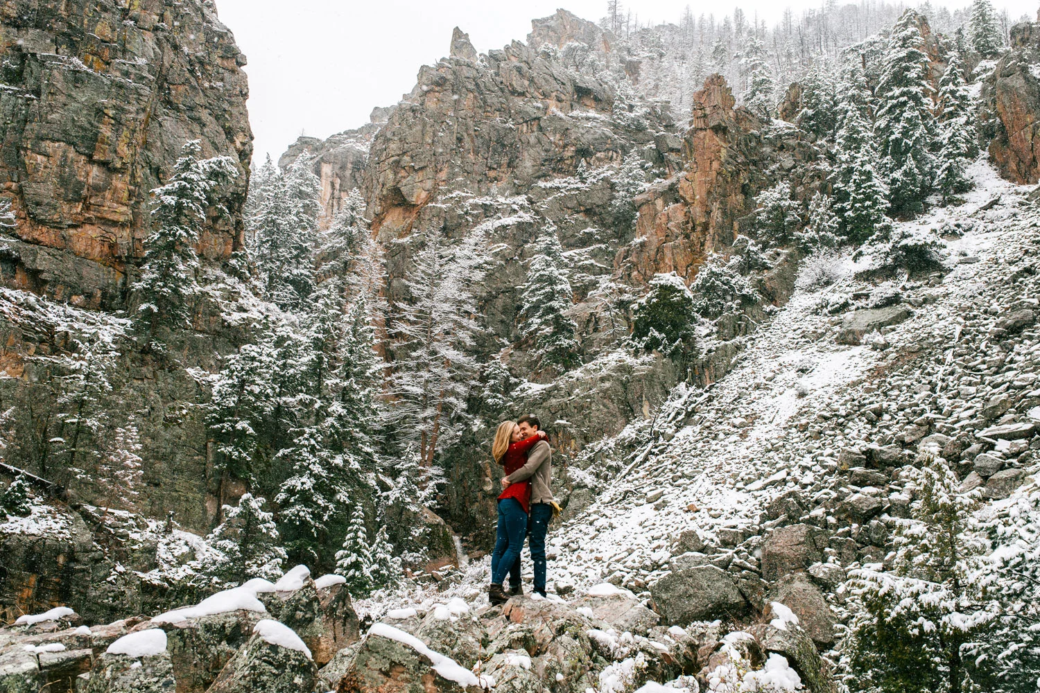 ashleyandjustinphotography_poudrecanyoncoloradoengagement