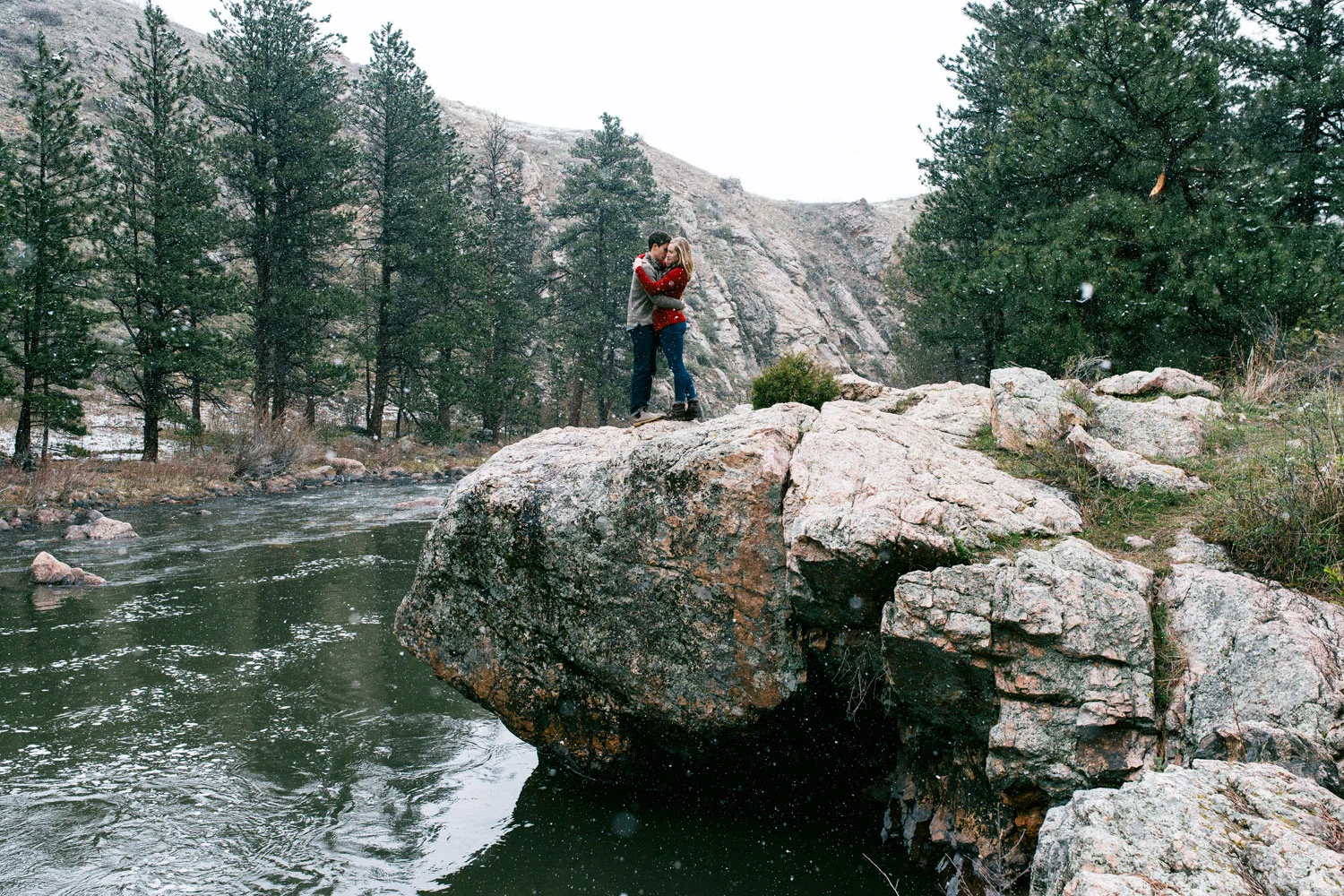 ashleyandjustinphotography_poudrecanyoncoloradoengagement