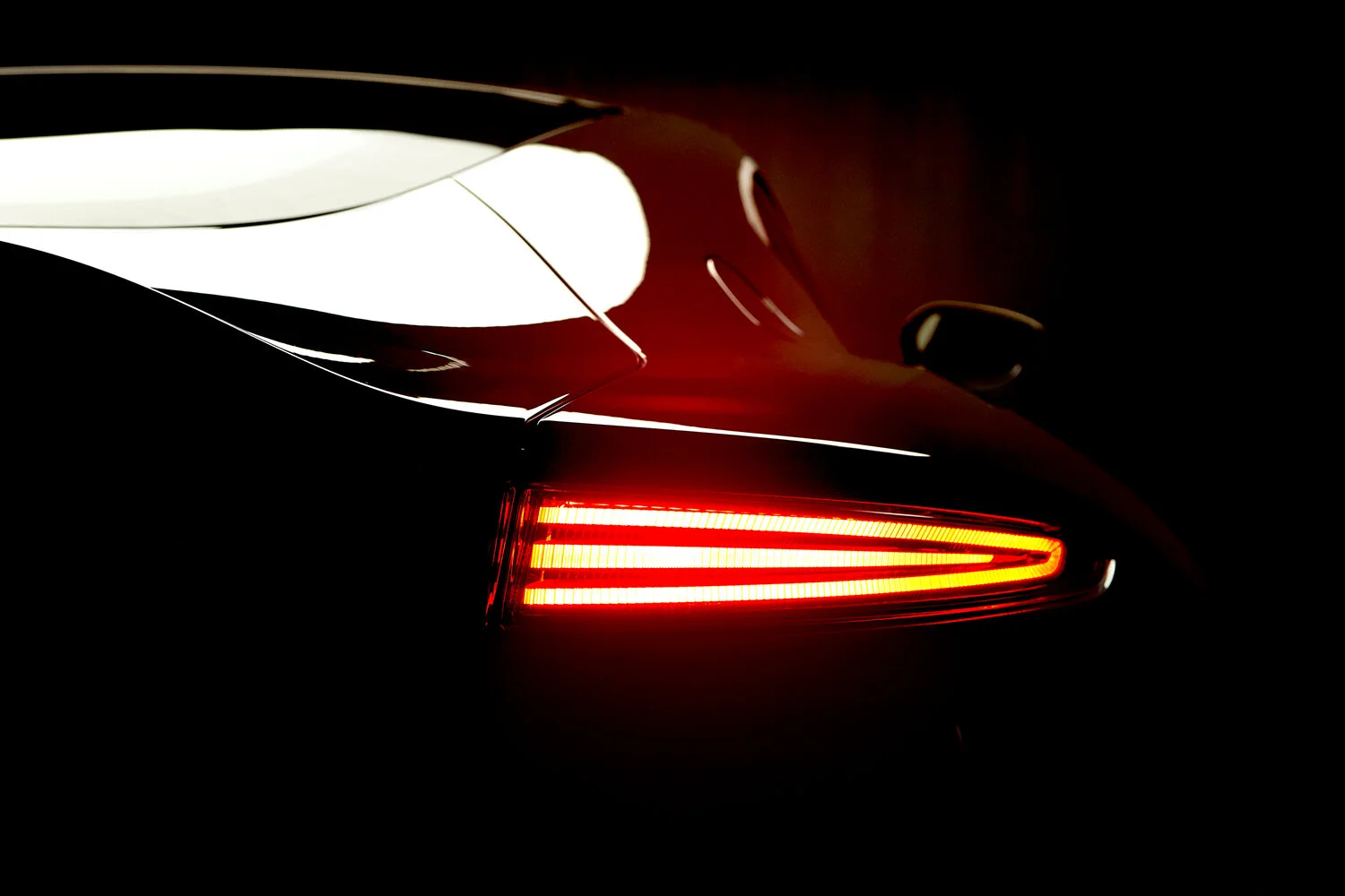 181109_CCC_Chimera_AstonMartin_114finalsm.jpg